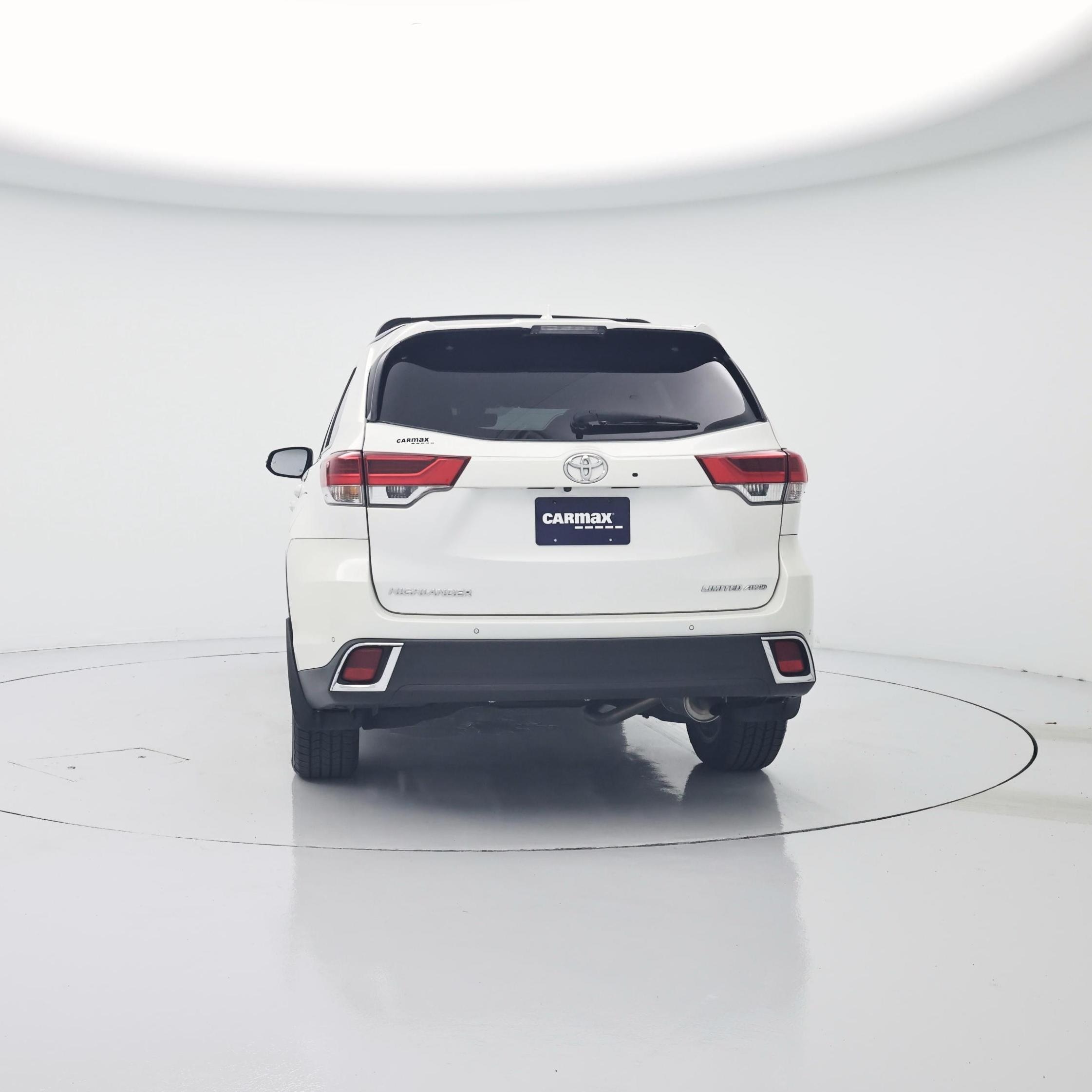Thumbnail: 2019 Toyota Highlander - 6
