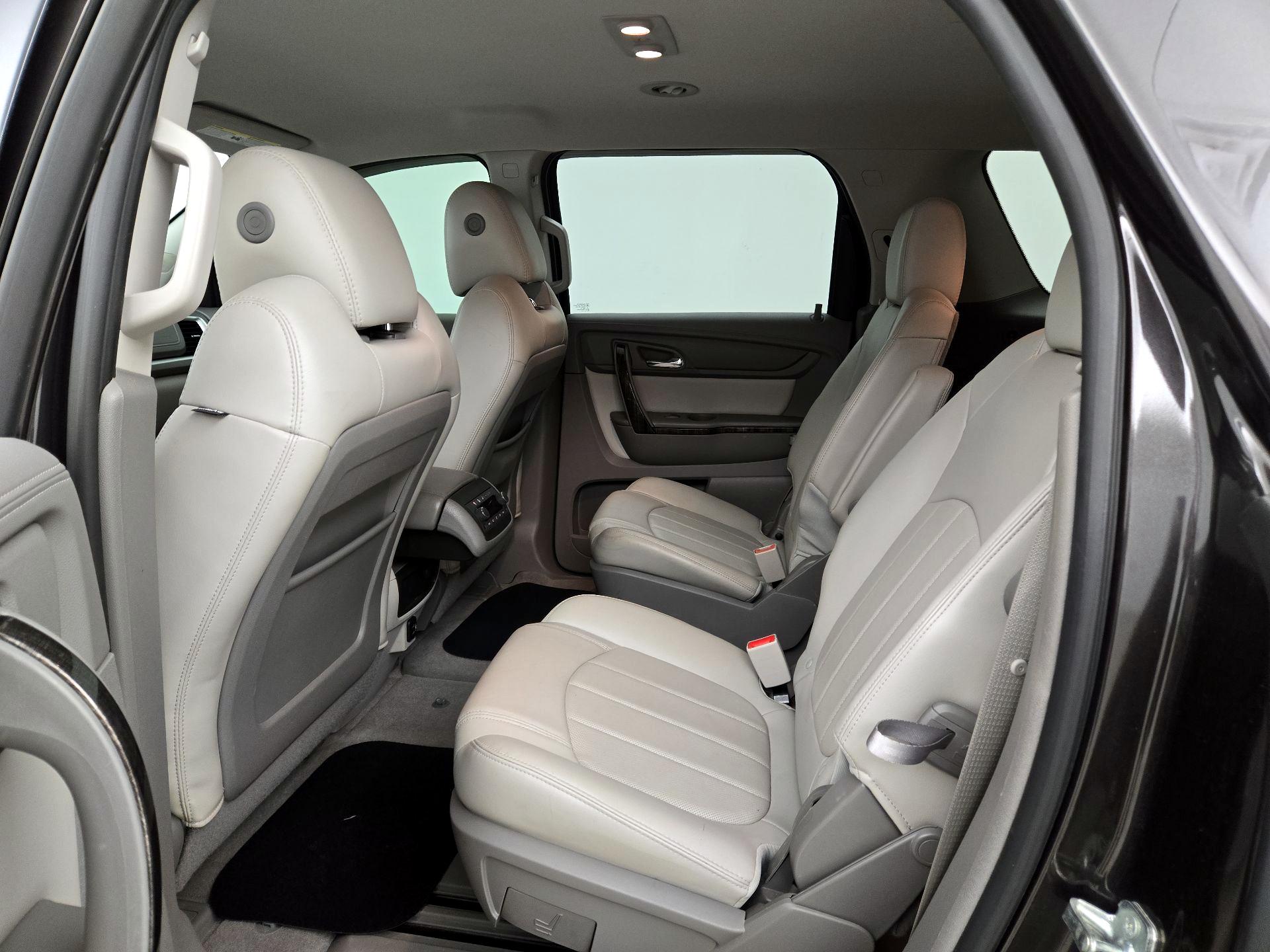Thumbnail: 2017 GMC Acadia - 20