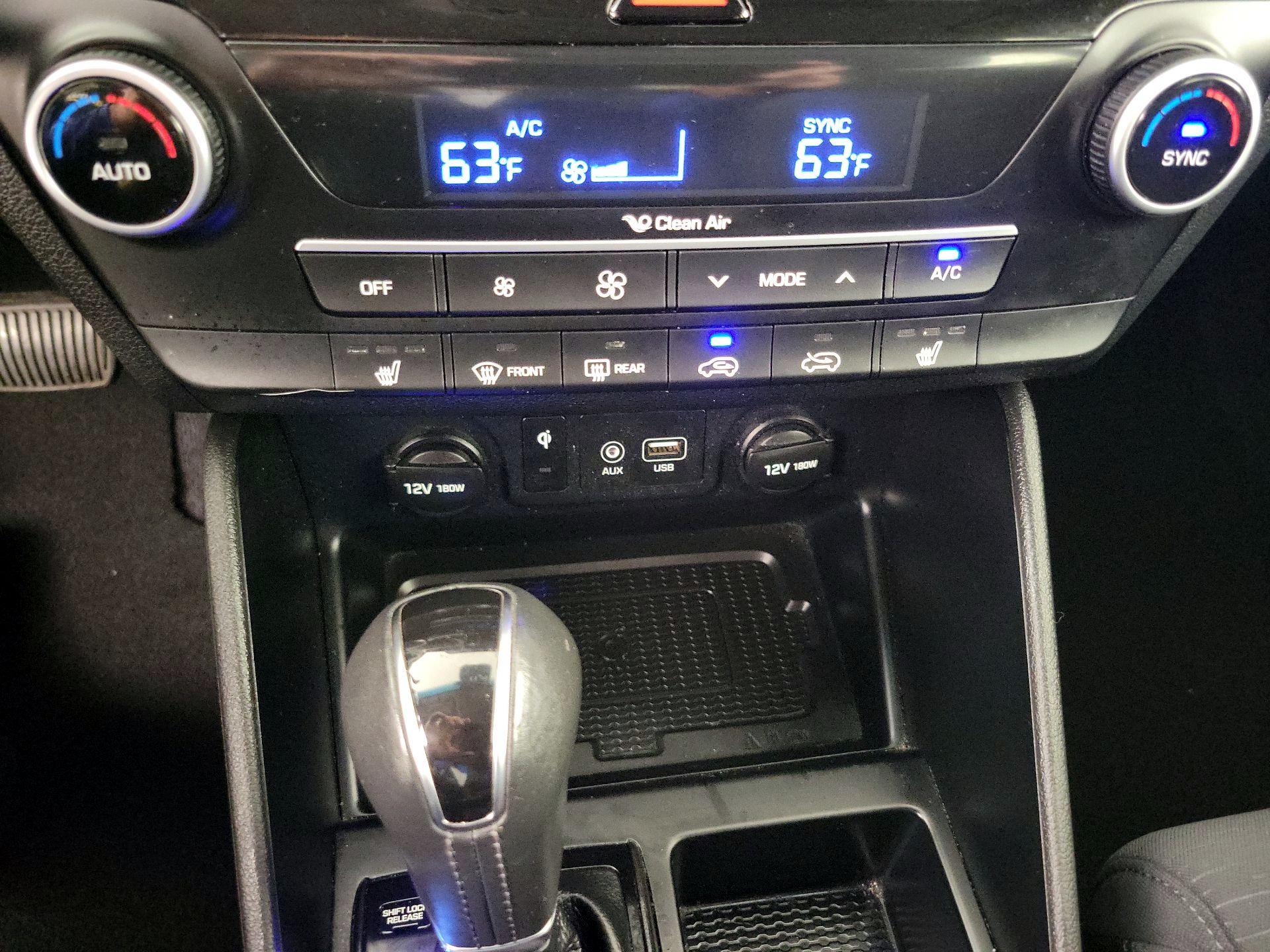 Thumbnail: 2020 Hyundai Tucson - 14