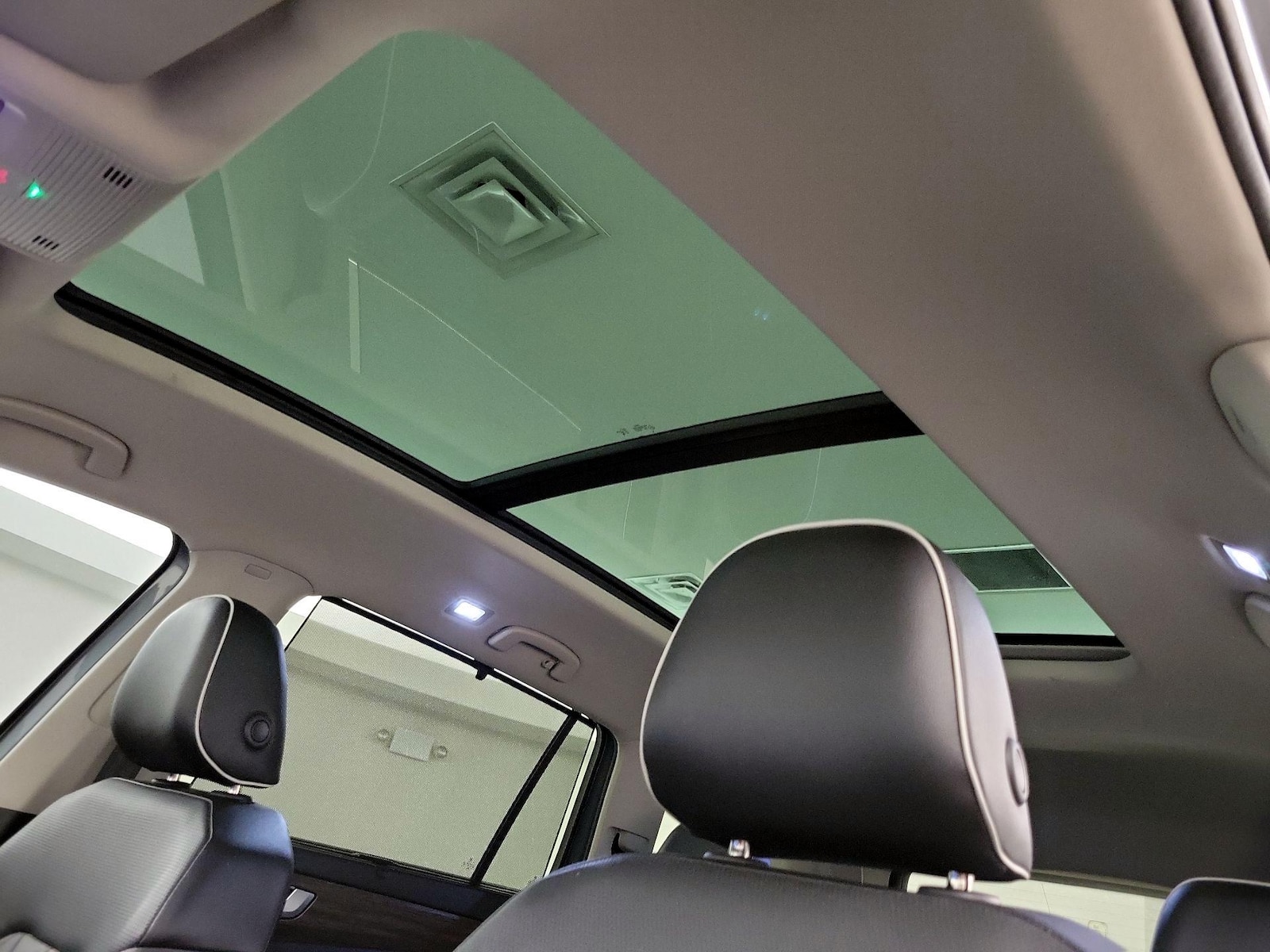 Panoramic Sunroof