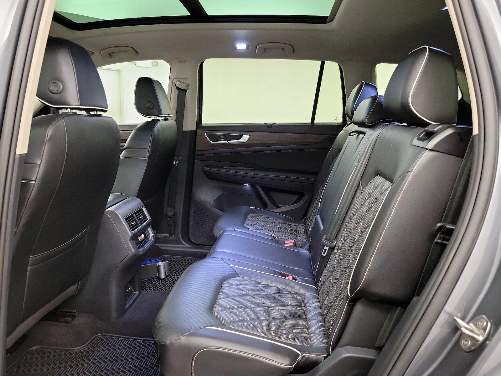 Rear Air Conditioning