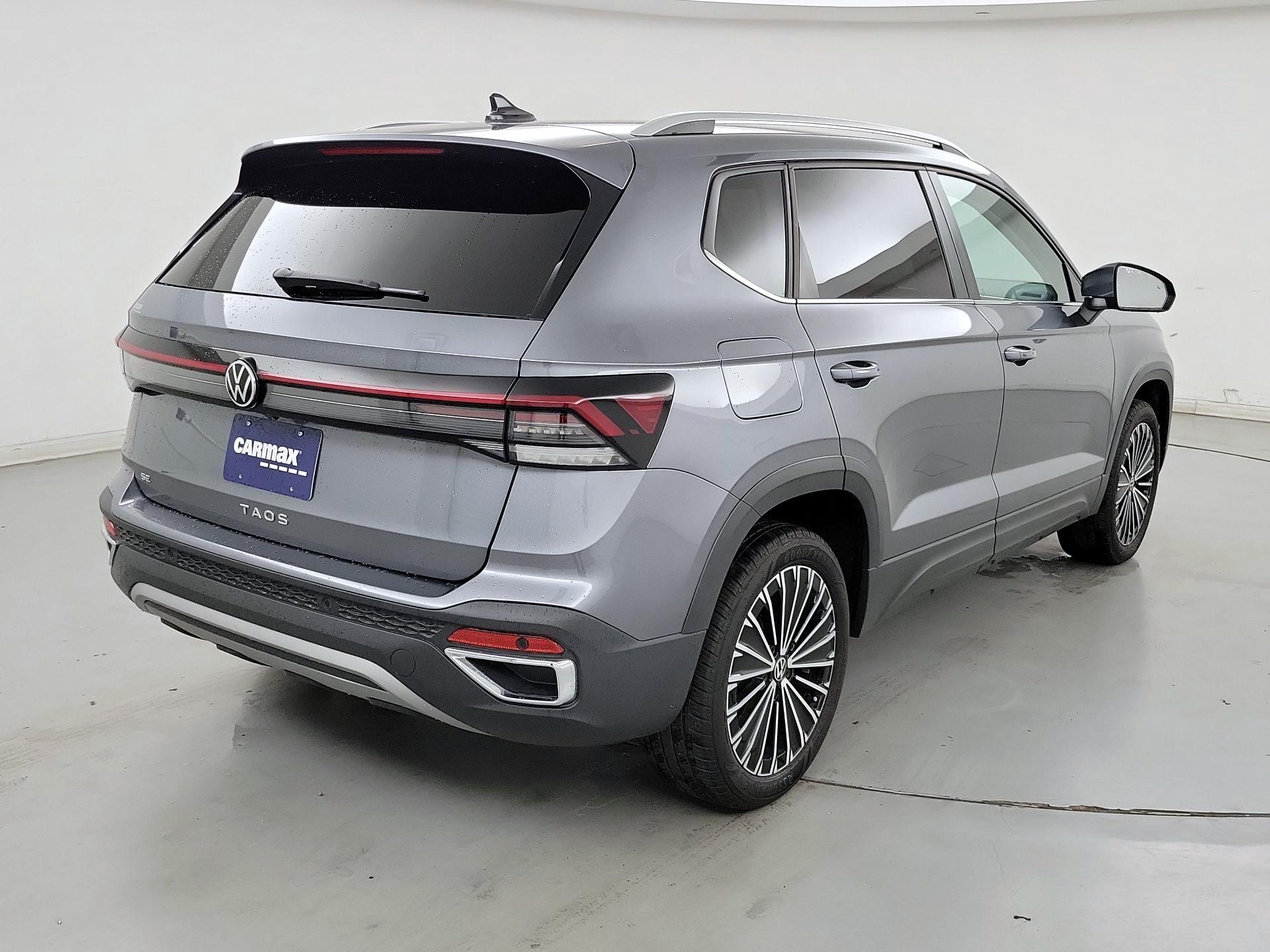 Thumbnail: 2025 Volkswagen Taos - 5