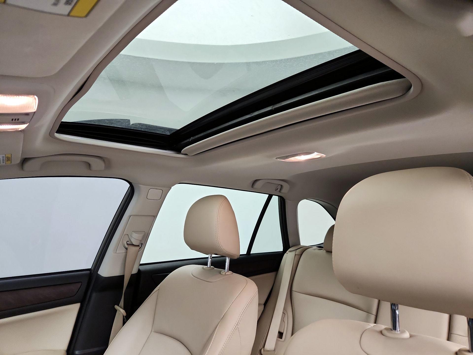 Thumbnail: 2017 Subaru Outback - 19