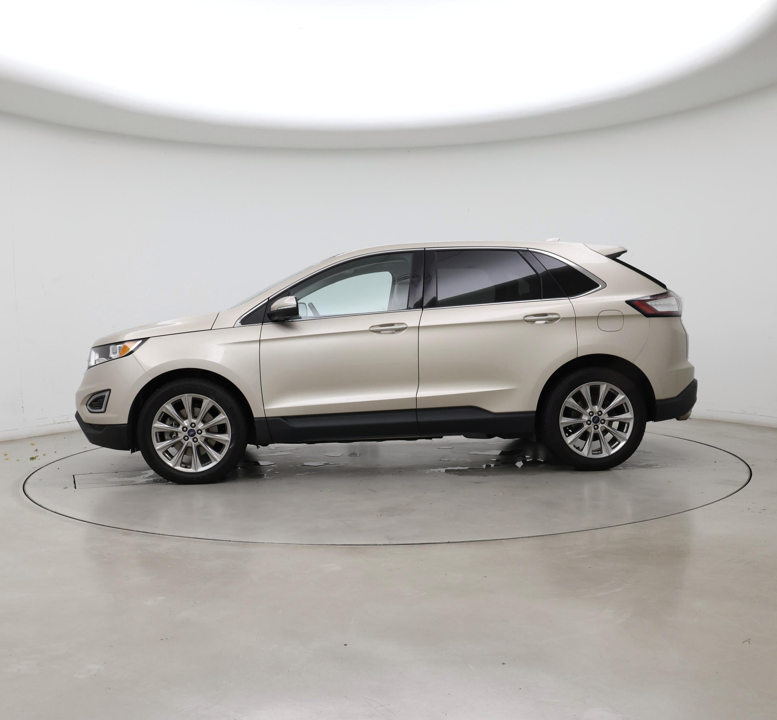 Thumbnail: 2017 Ford Edge - 3
