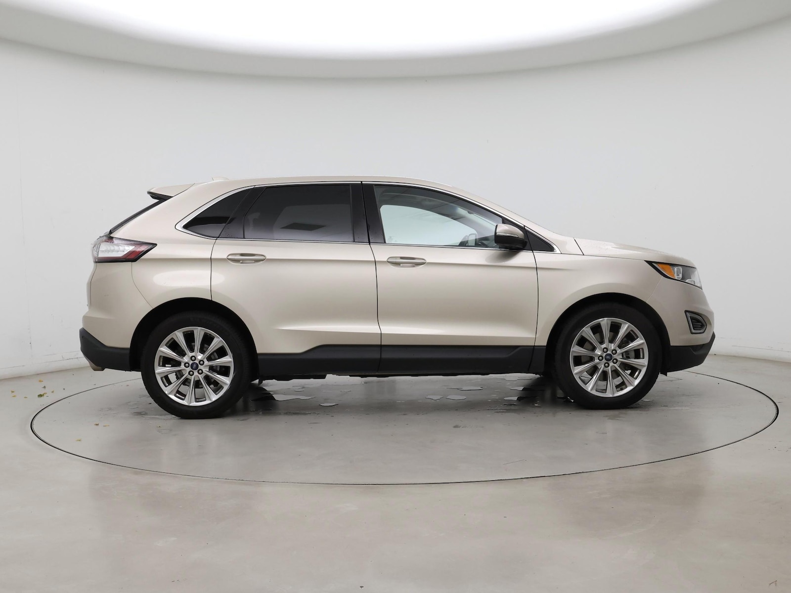 2017 Ford Edge Titanium - Photo 8