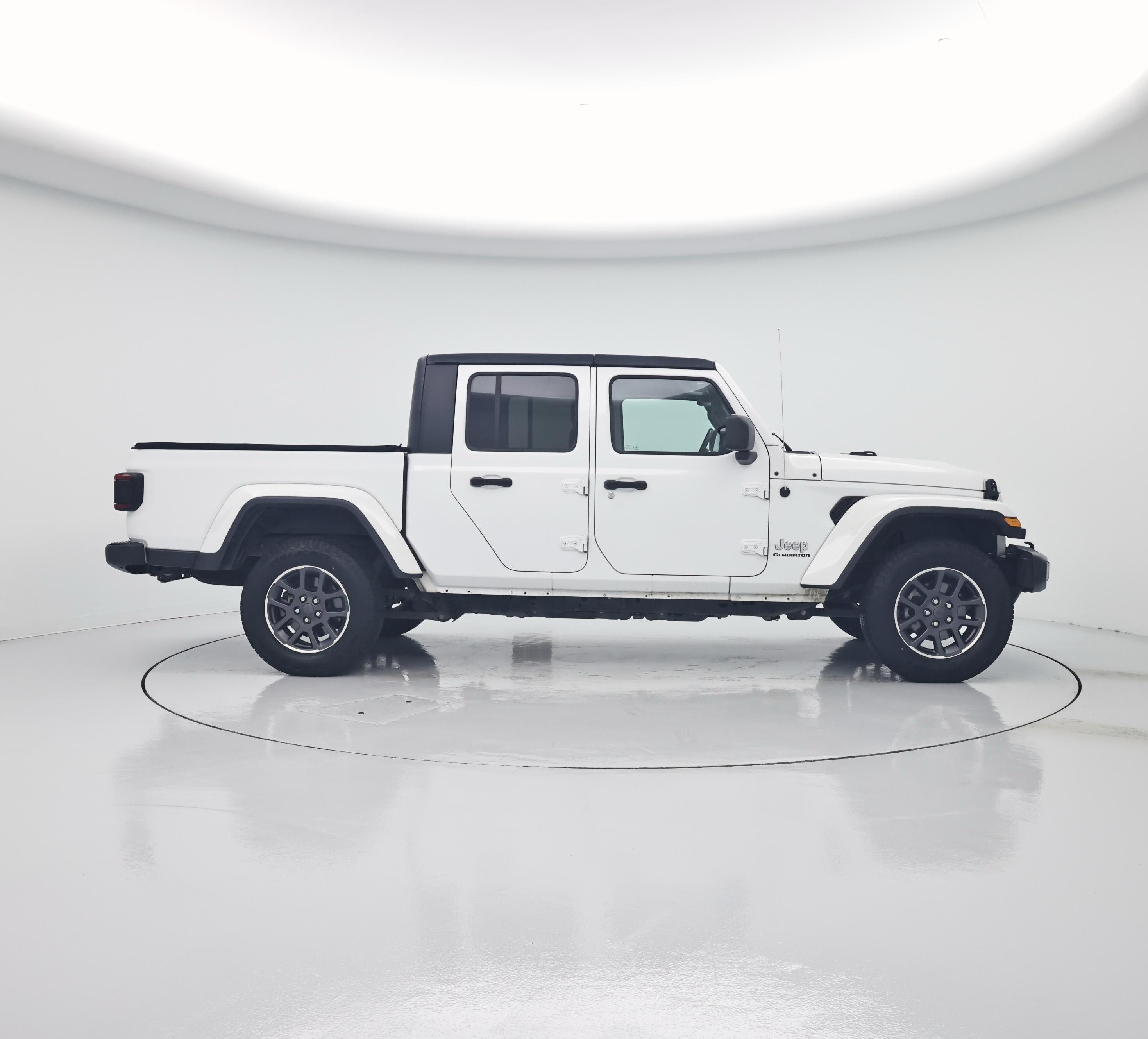 Thumbnail: 2020 Jeep Gladiator - 7