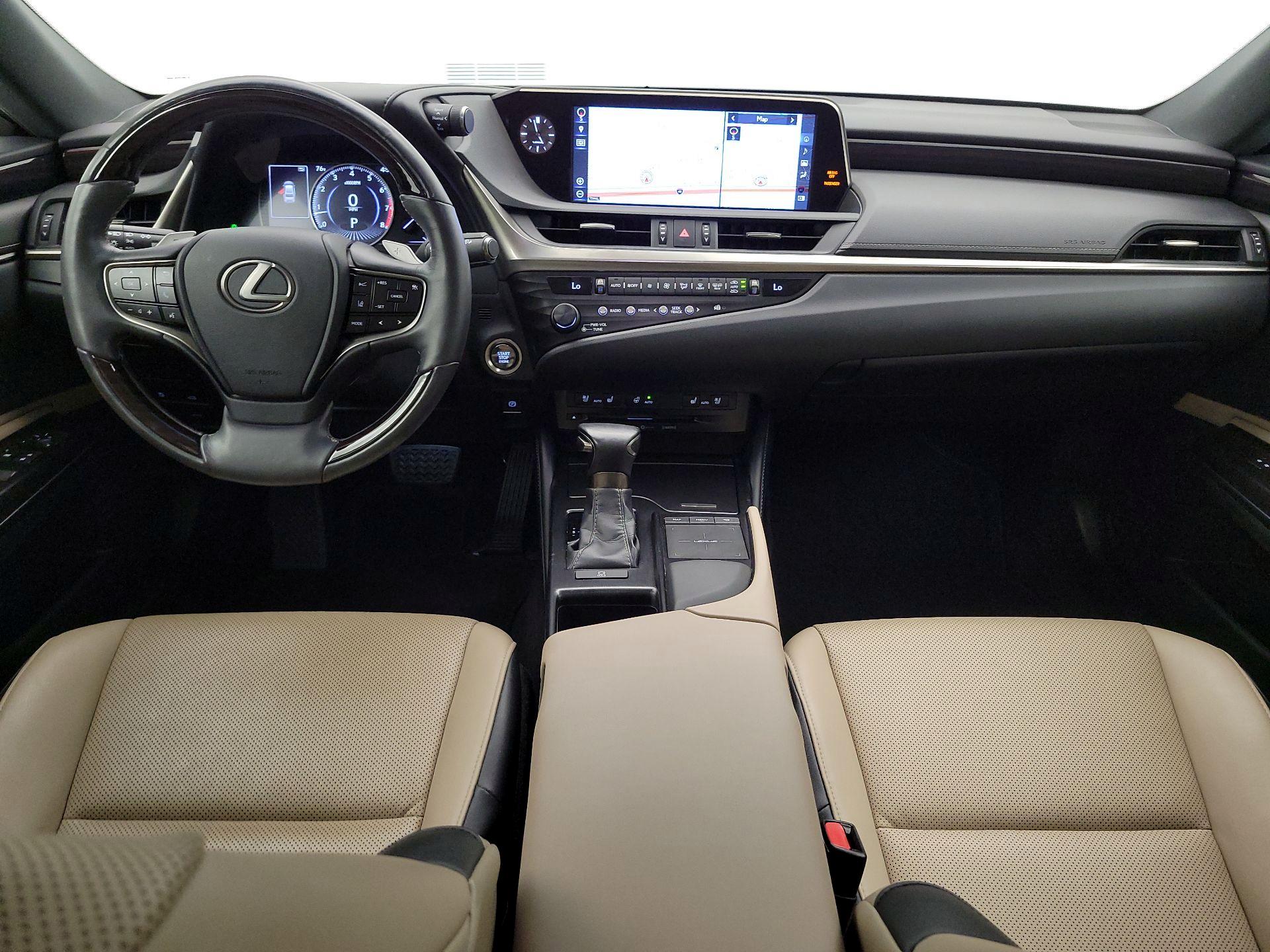 Thumbnail: 2019 Lexus ES - 9