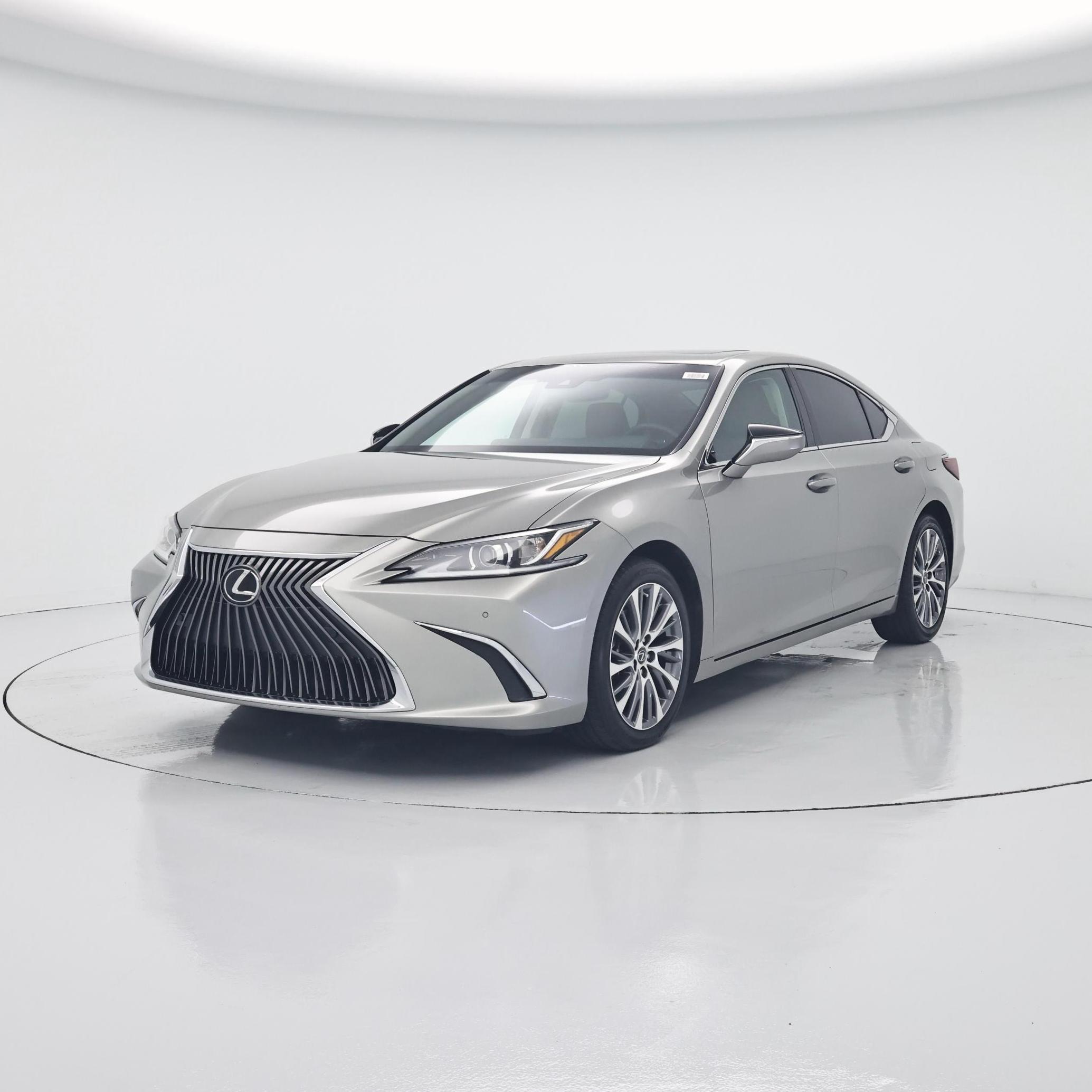Thumbnail: 2019 Lexus ES - 4