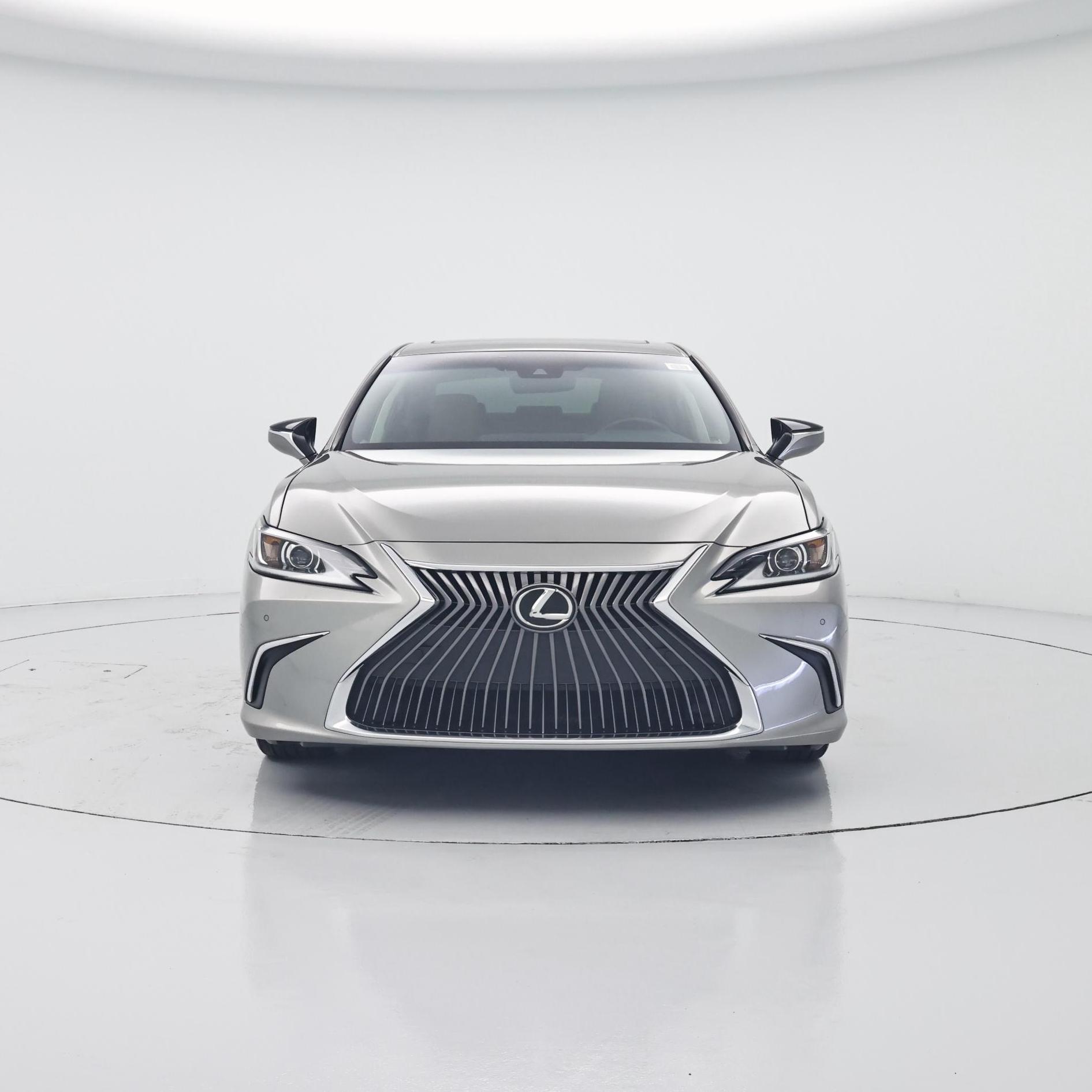 Thumbnail: 2019 Lexus ES - 5