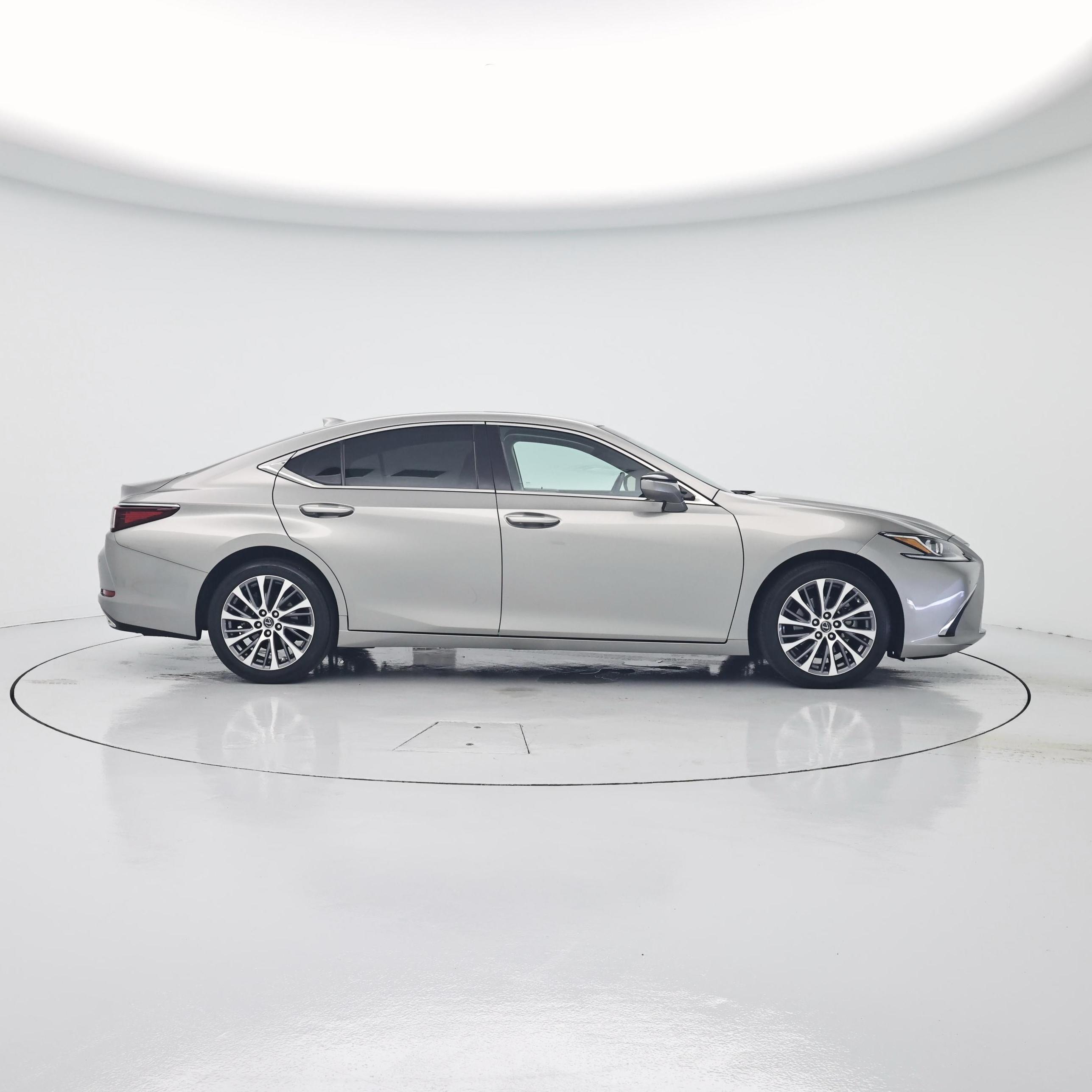 Thumbnail: 2019 Lexus ES - 7