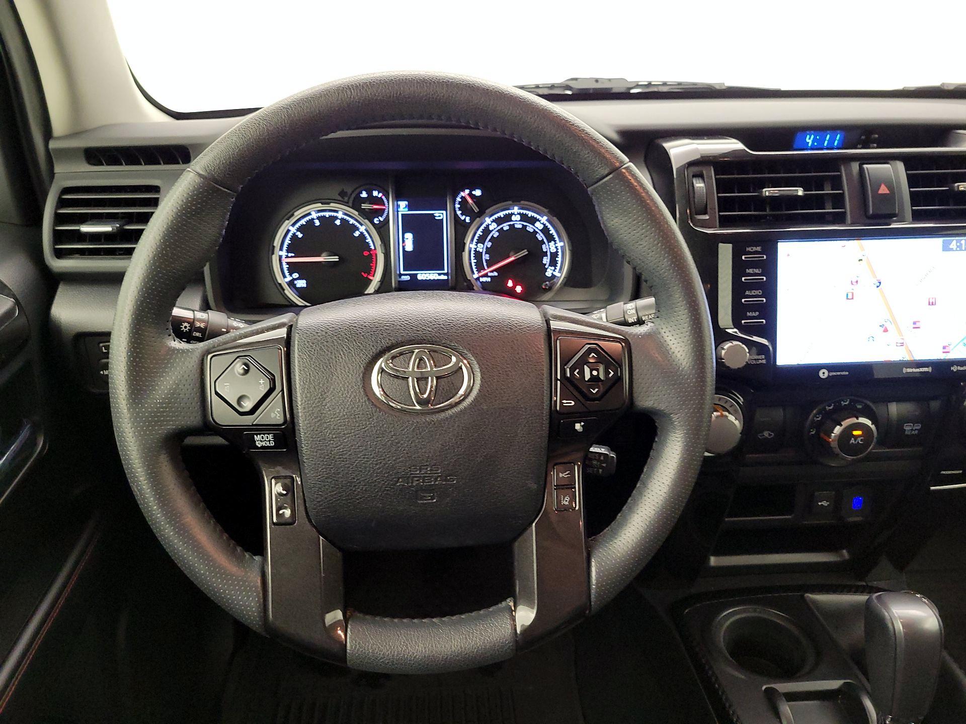 Thumbnail: 2021 Toyota 4Runner - 10