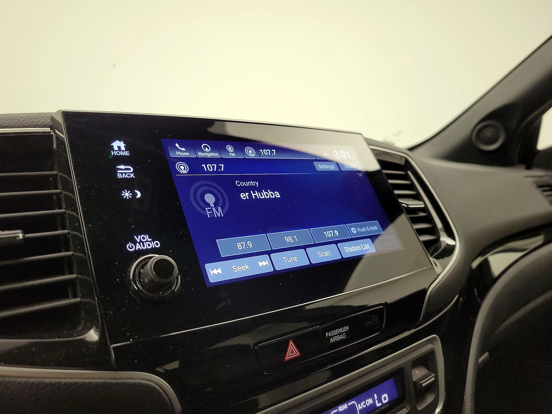 Thumbnail: 2021 Honda Pilot - 16