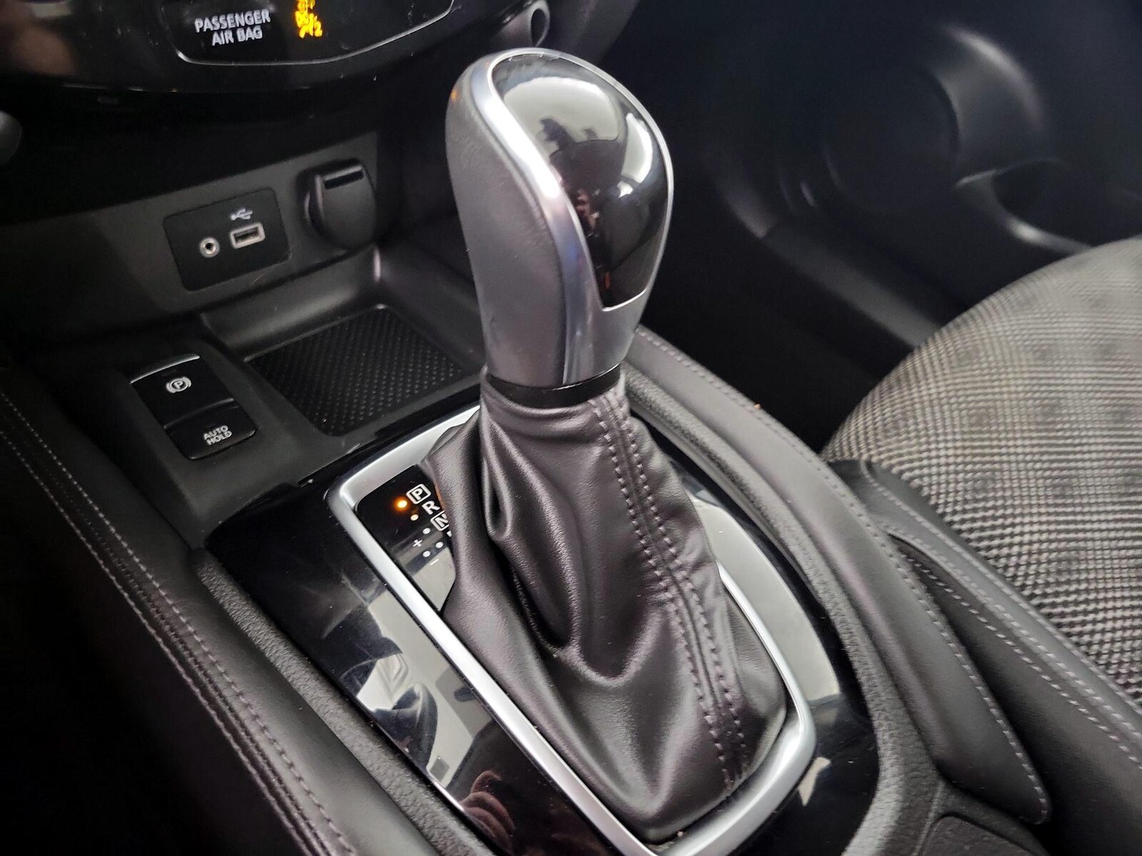 2020 Nissan Rogue Sport SV - Photo 18