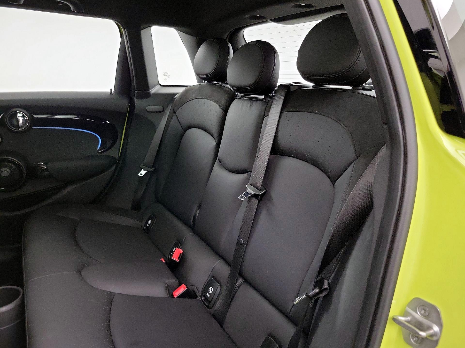 Thumbnail: 2023 MINI Cooper Hardtop - 19