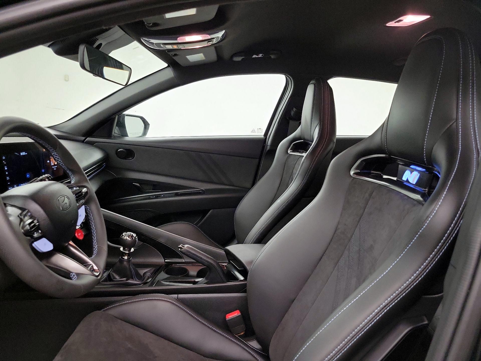 Thumbnail: 2025 Hyundai Elantra - 9