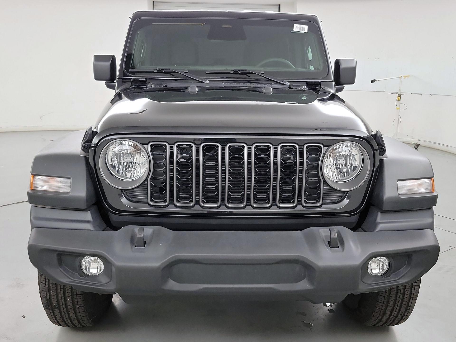 Thumbnail: 2025 Jeep Wrangler - 2