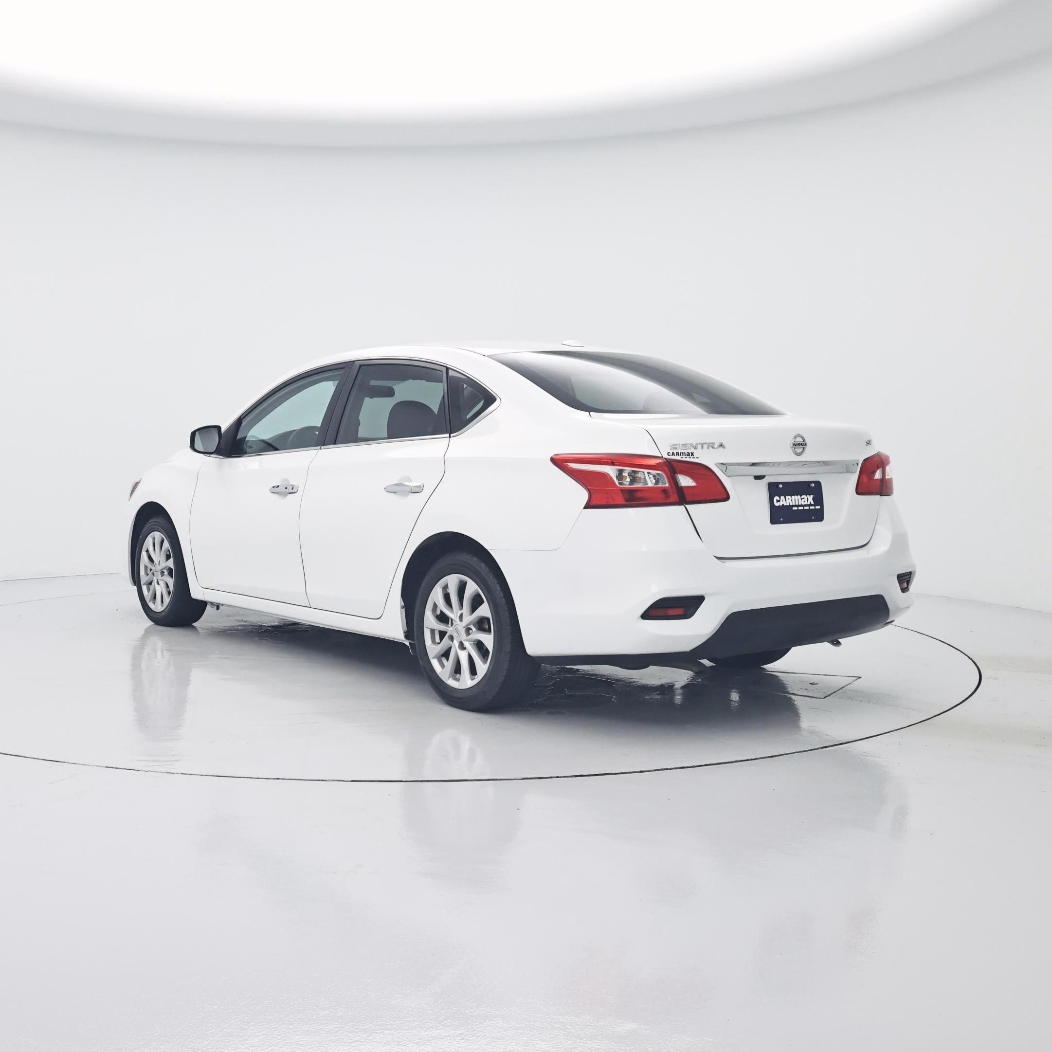 Thumbnail: 2019 Nissan Sentra - 2