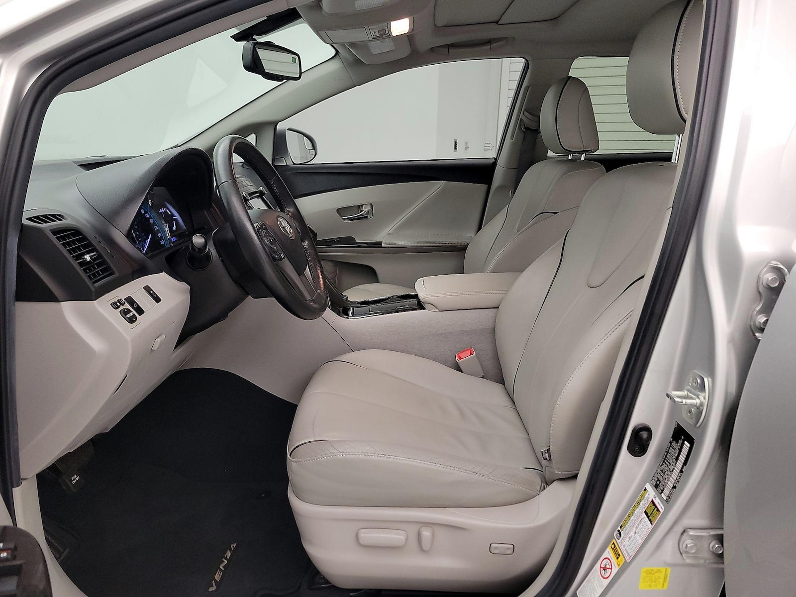 2014 Toyota Venza XLE - Photo 12