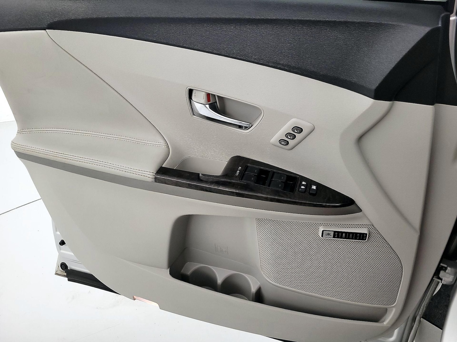 2014 Toyota Venza XLE - Photo 13