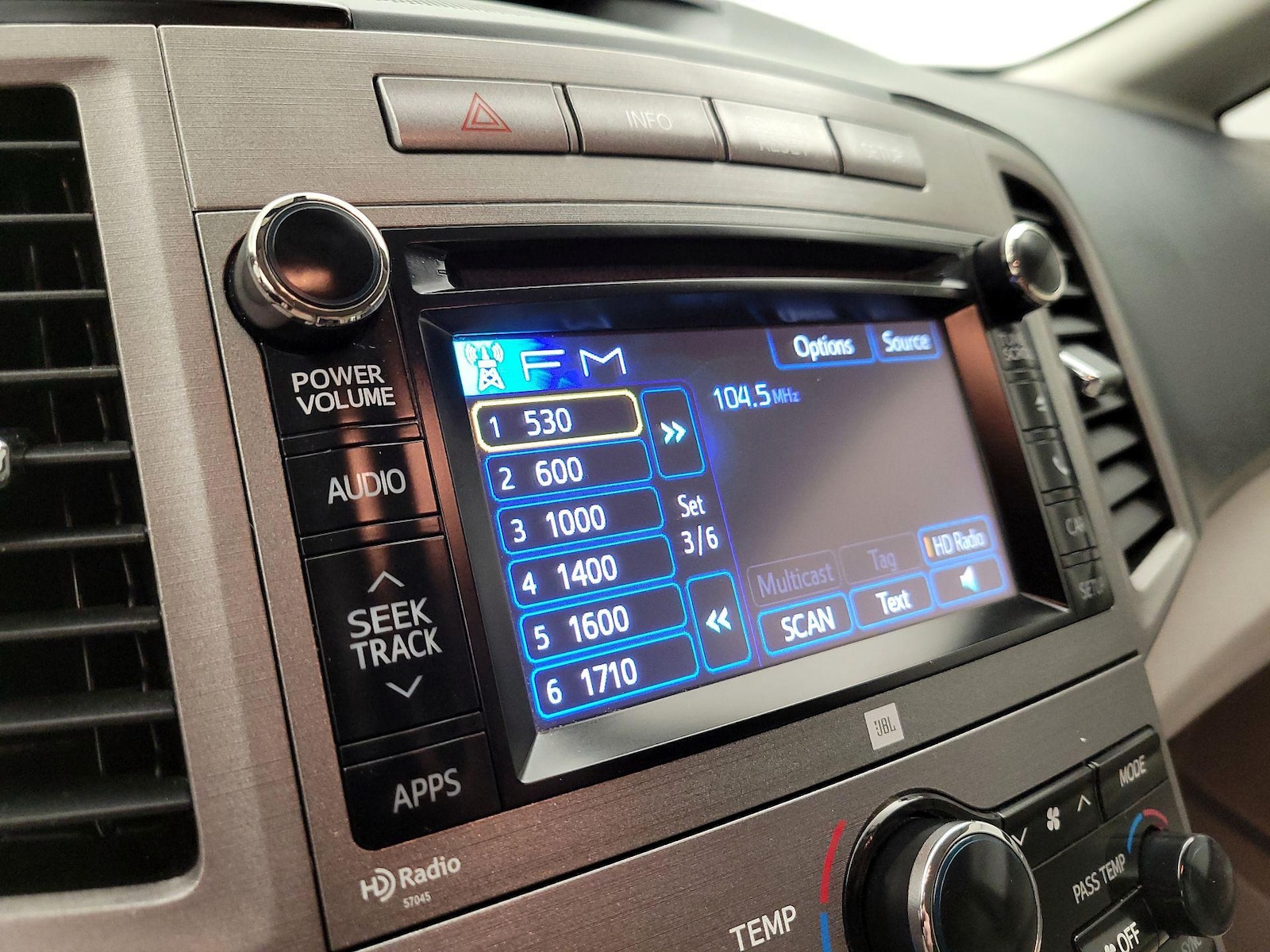 2014 Toyota Venza XLE - Photo 16