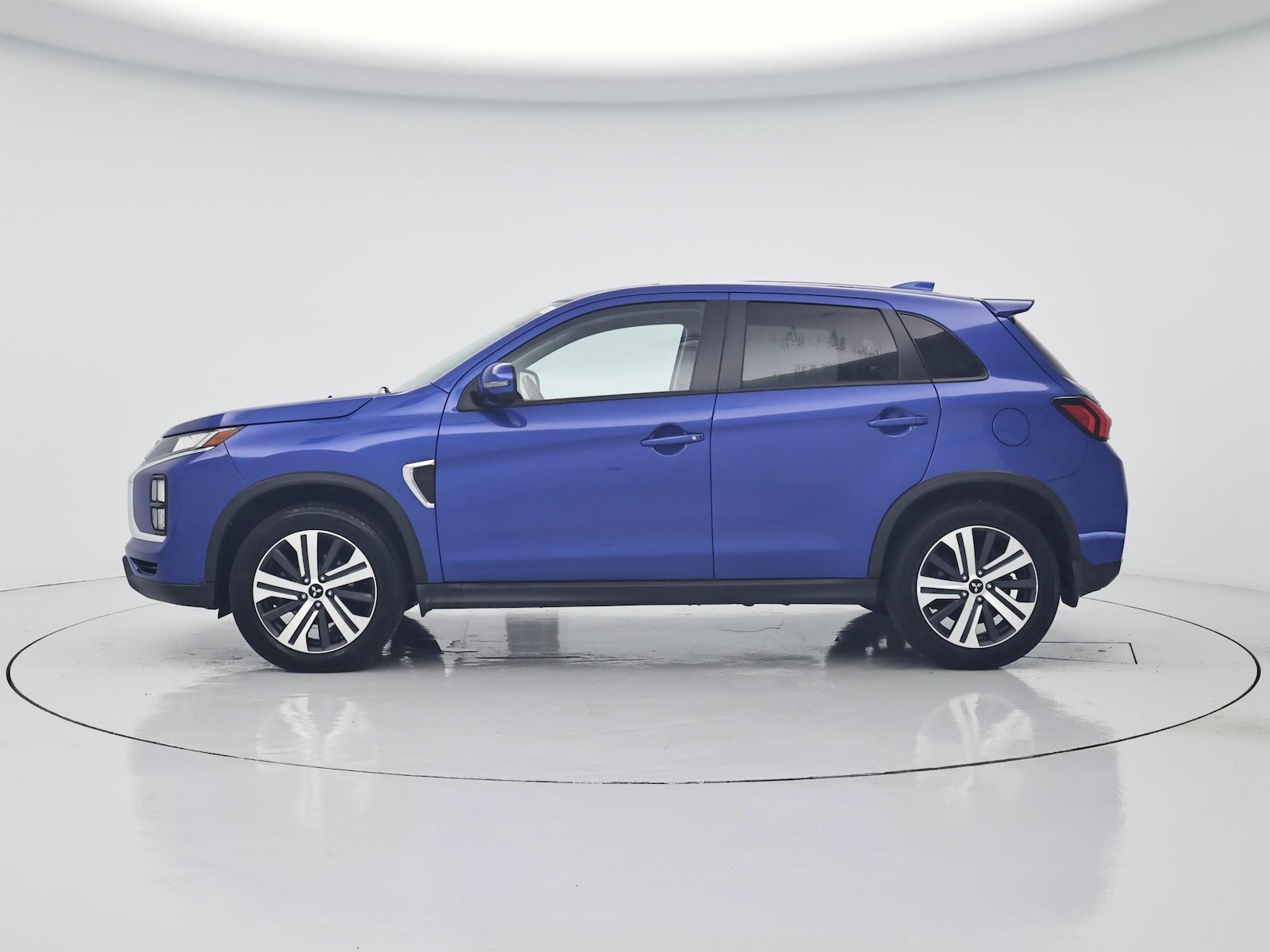2021 Mitsubishi Outlander Sport SE - Photo 4
