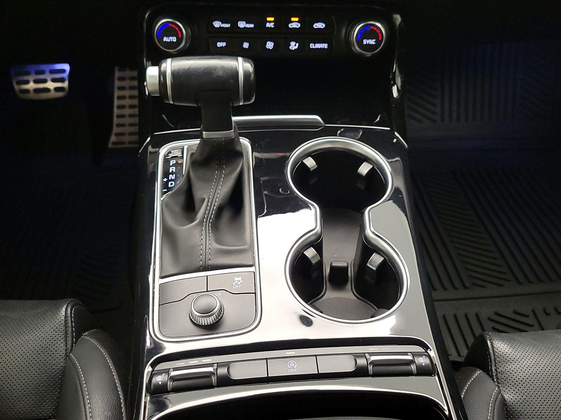 Thumbnail: 2021 Kia Stinger - 18