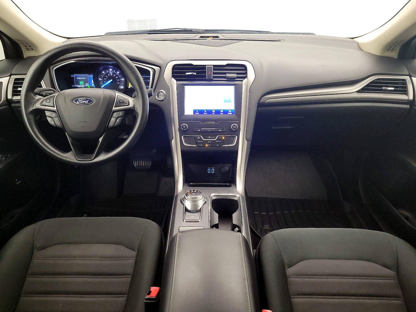 Apple CarPlay® & Android Auto™