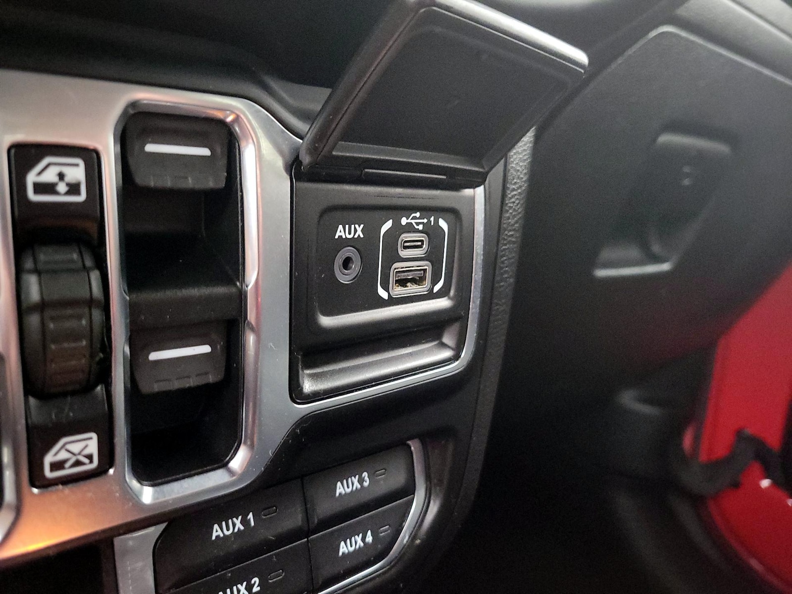 2021 Jeep Wrangler Unlimited Sahara - Photo 20