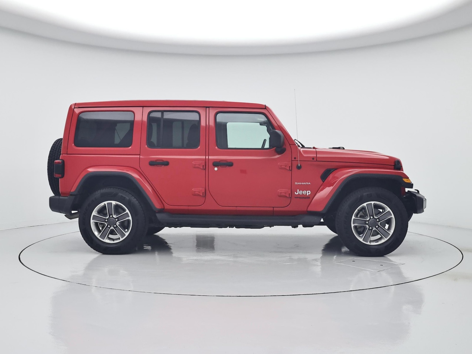 2021 Jeep Wrangler Unlimited Sahara - Photo 8