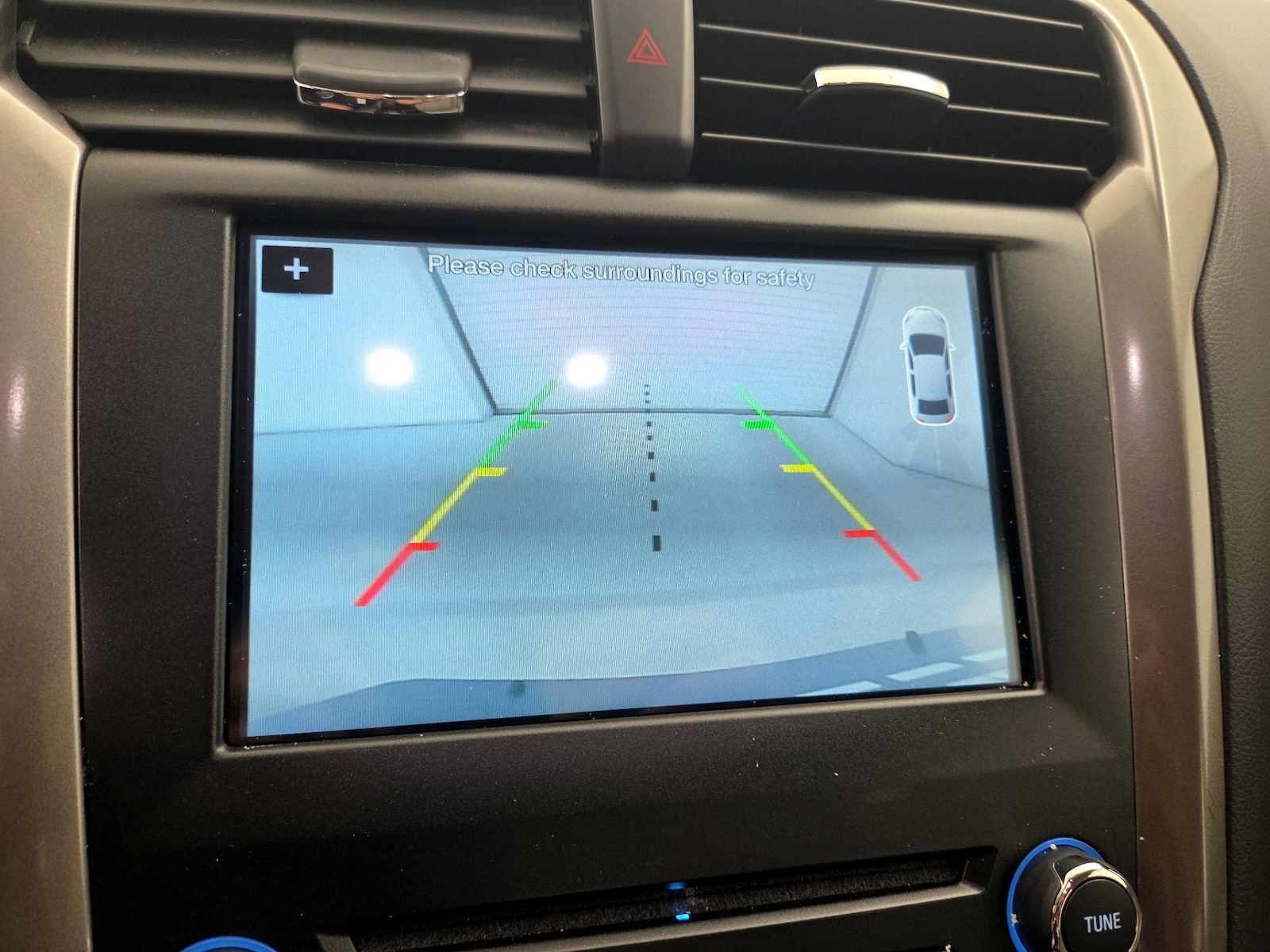 2018 Ford Fusion SE - Photo 15