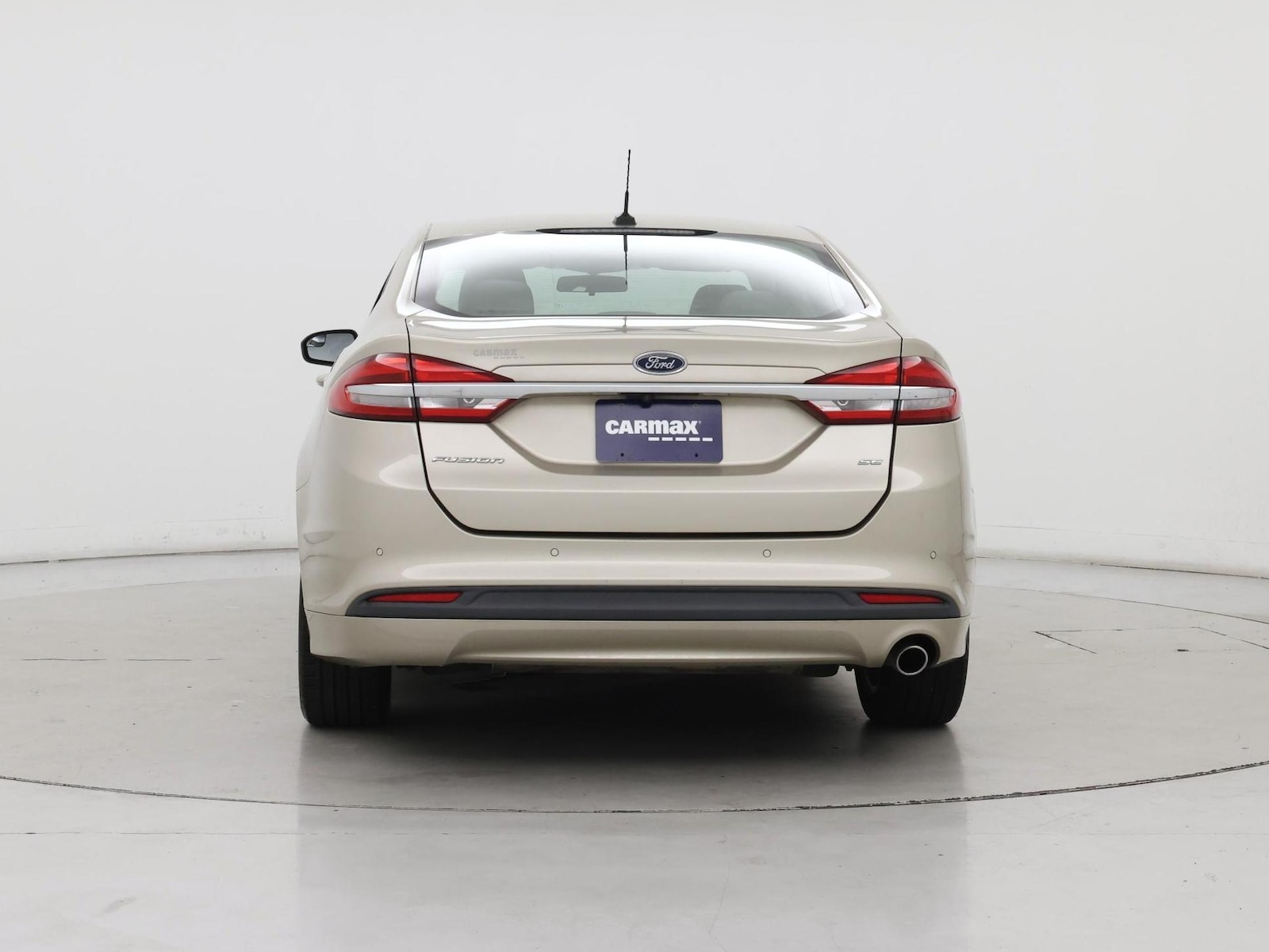 2018 Ford Fusion SE - Photo 7