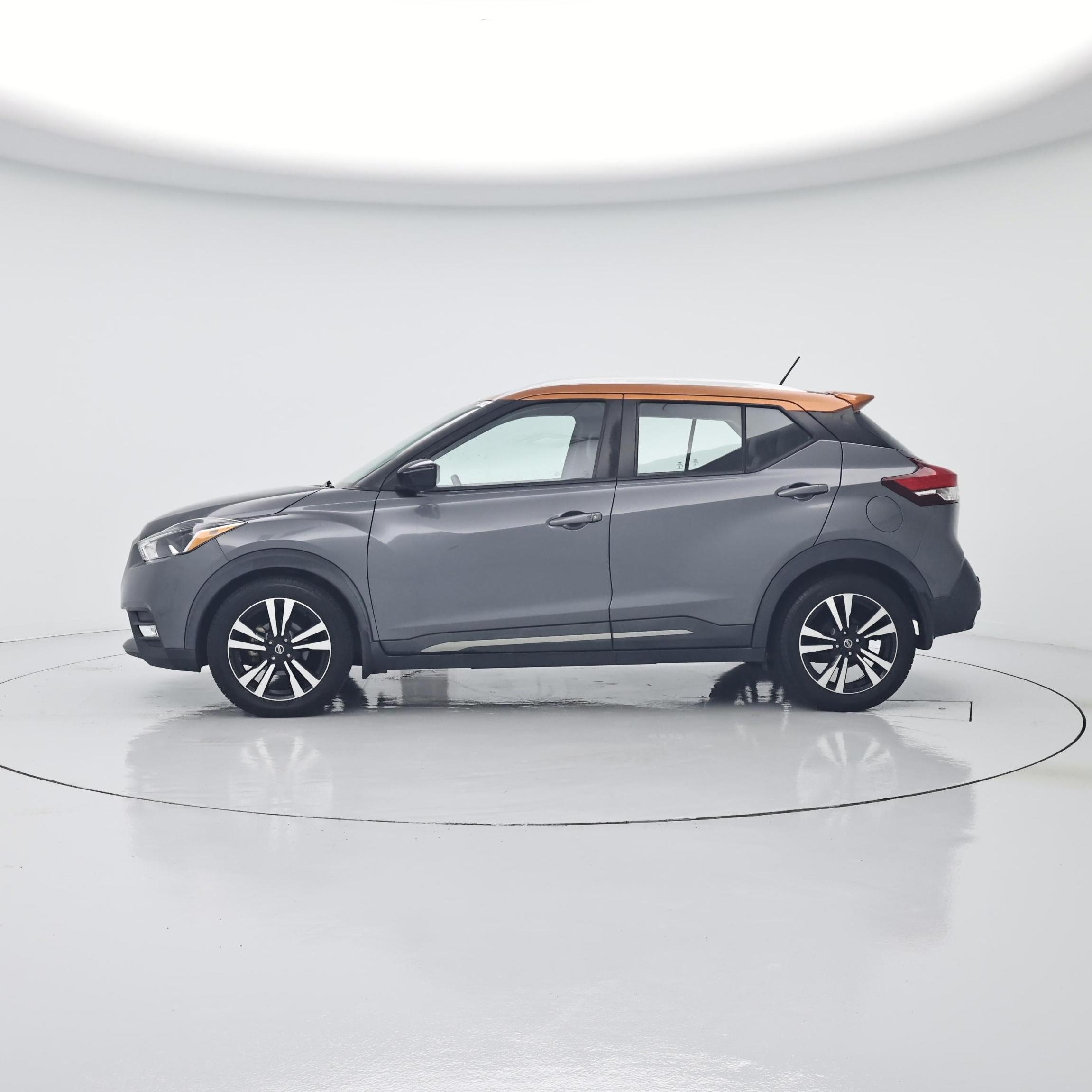 Thumbnail: 2020 Nissan Kicks - 3