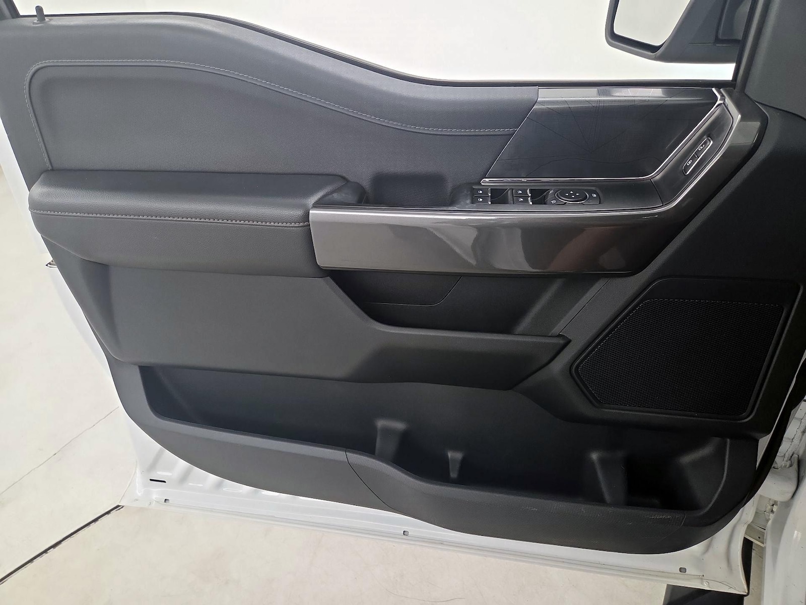 2021 Ford F-150 XLT - Photo 13