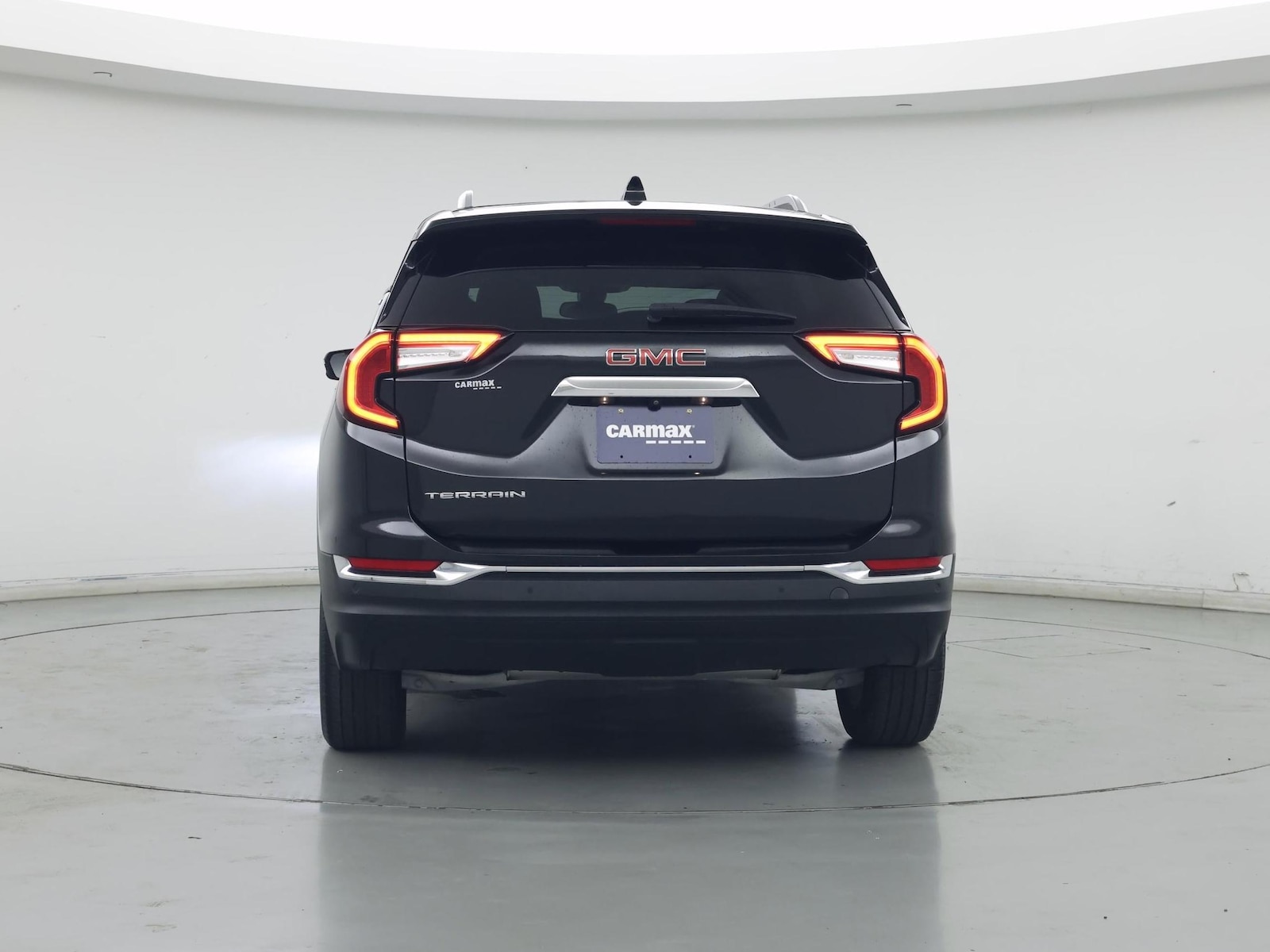2023 GMC Terrain SLT - Photo 7
