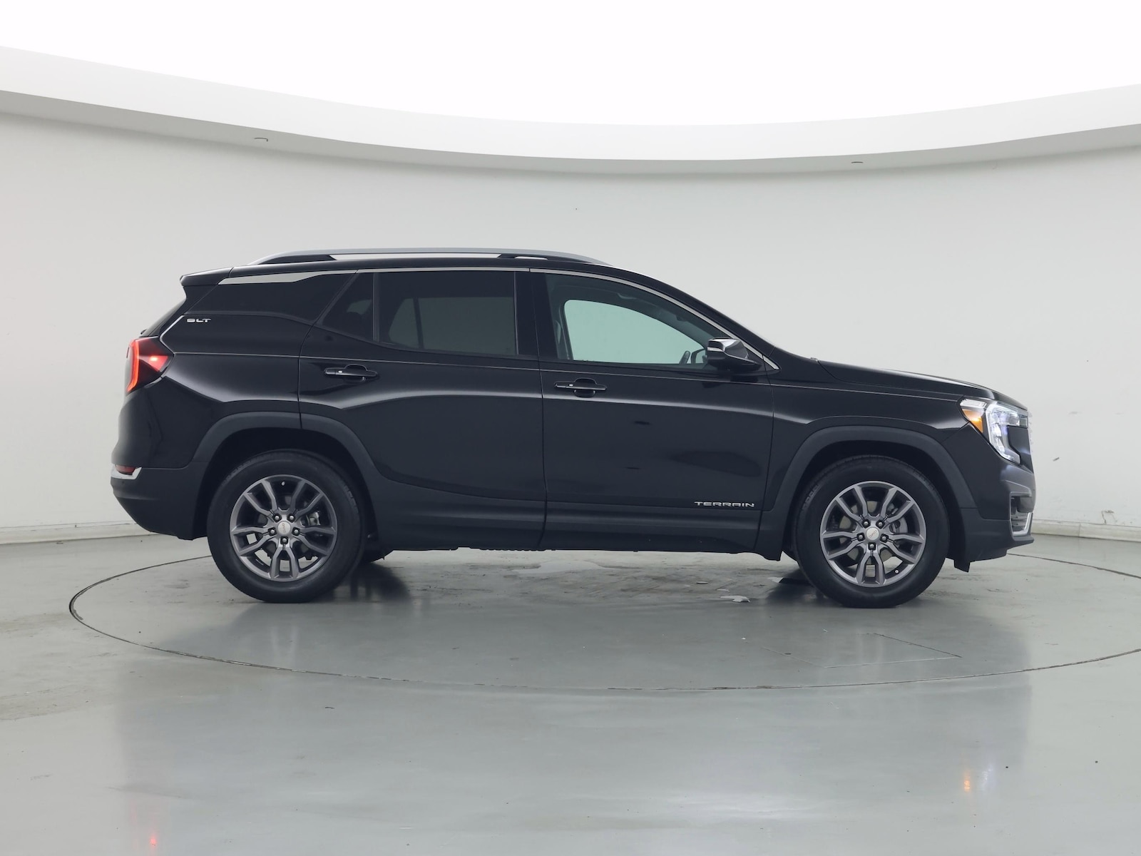 2023 GMC Terrain SLT - Photo 8