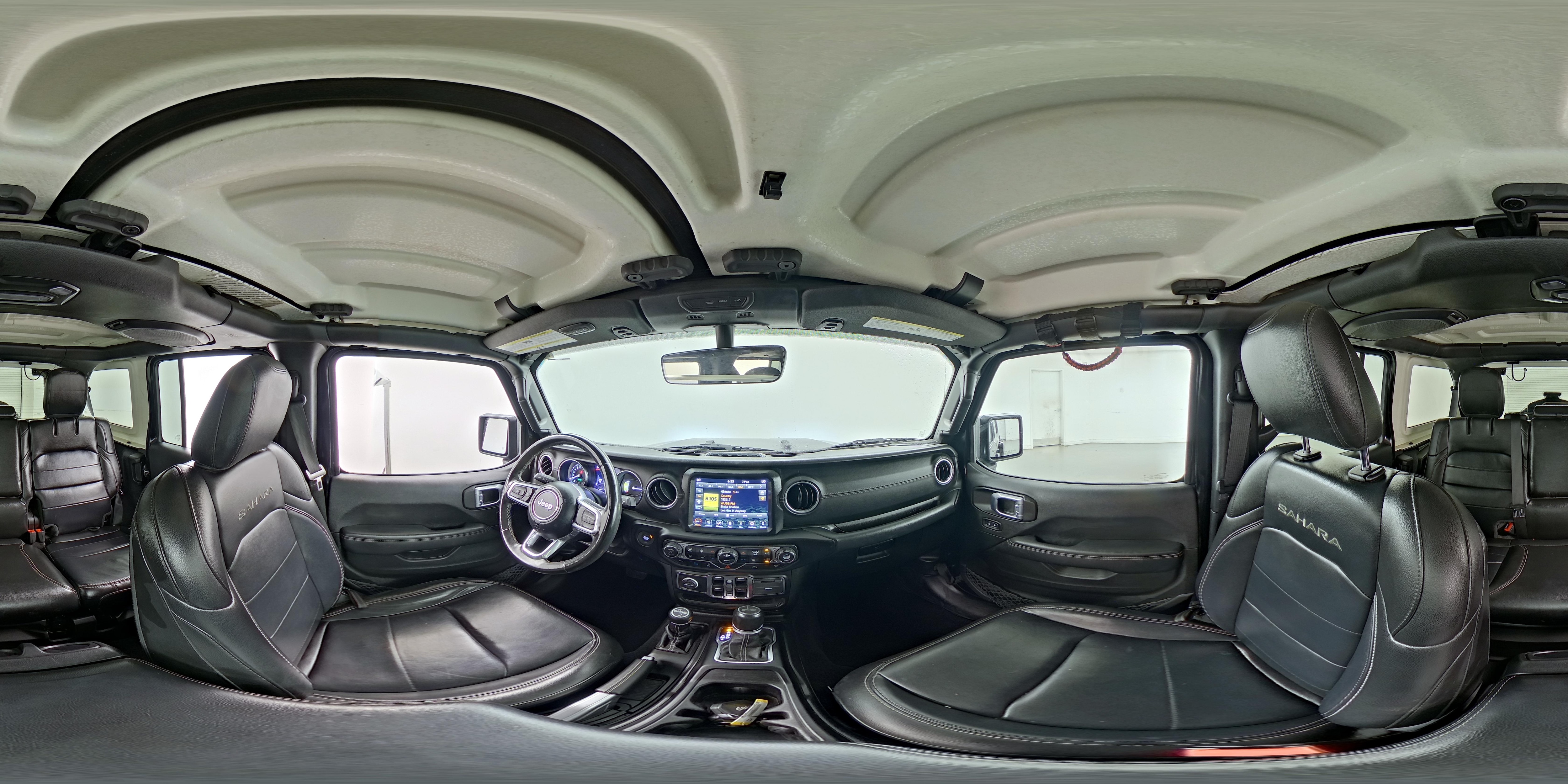 2022 Jeep Wrangler Unlimited Sahara 4XE - Photo 25