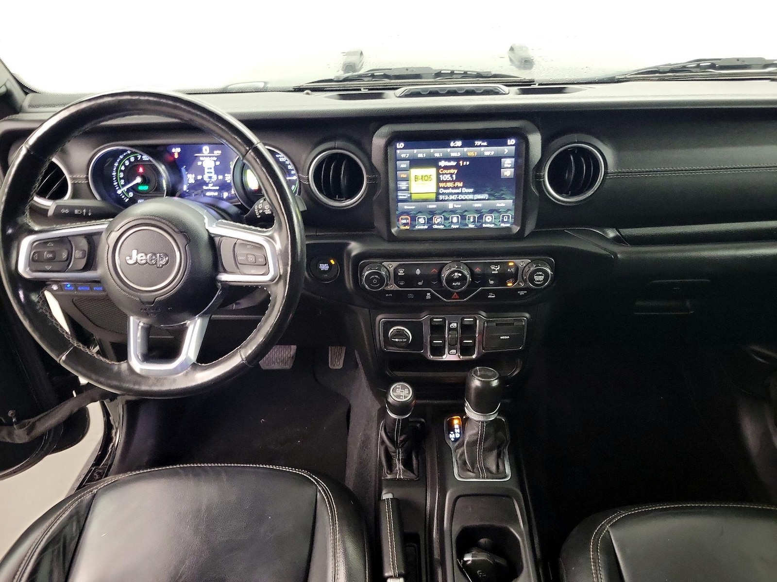 2022 Jeep Wrangler Unlimited Sahara 4XE - Photo 10