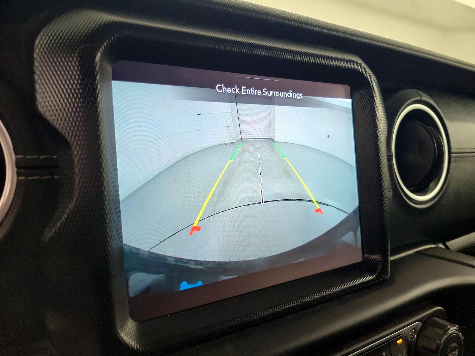 2022 Jeep Wrangler Unlimited Sahara 4XE - Photo 16