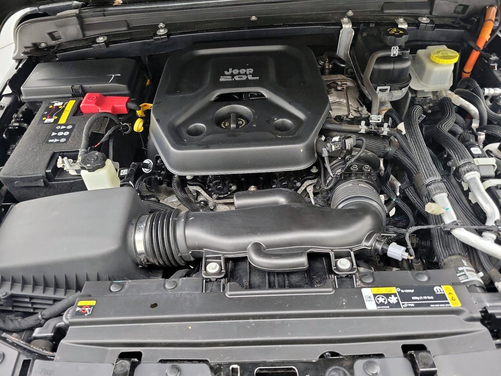 2022 Jeep Wrangler Unlimited Sahara 4XE - Photo 23