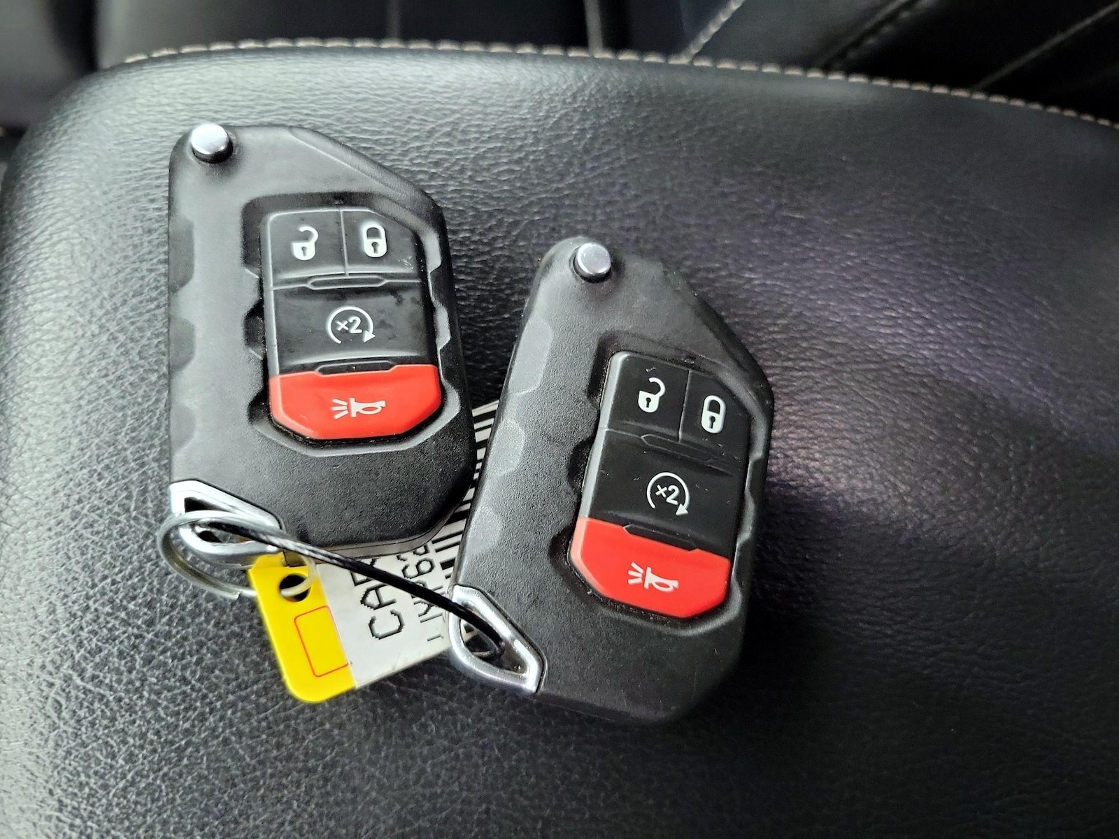 2022 Jeep Wrangler Unlimited Sahara 4XE - Photo 24