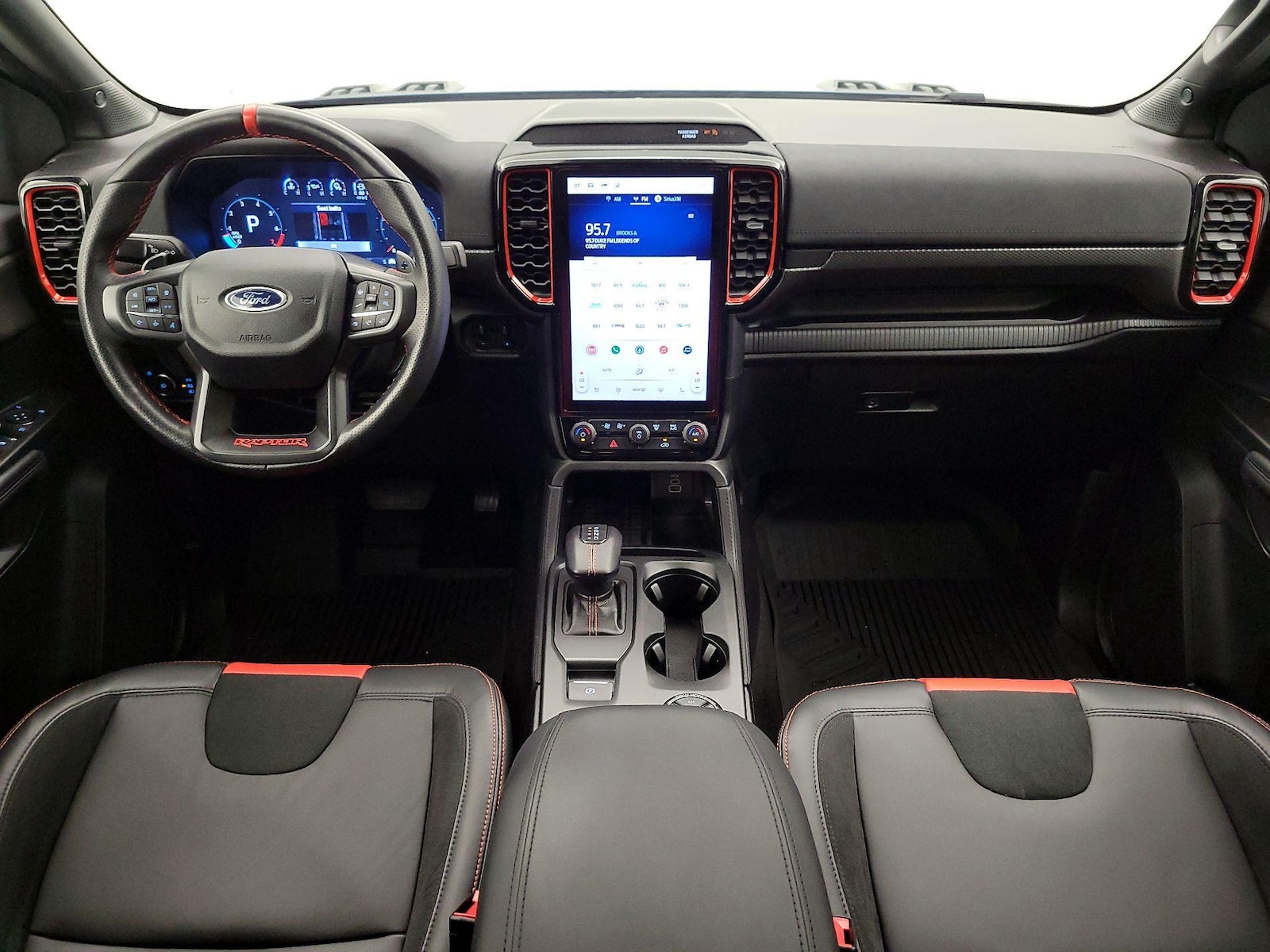 2025 Ford Ranger Raptor - Photo 10