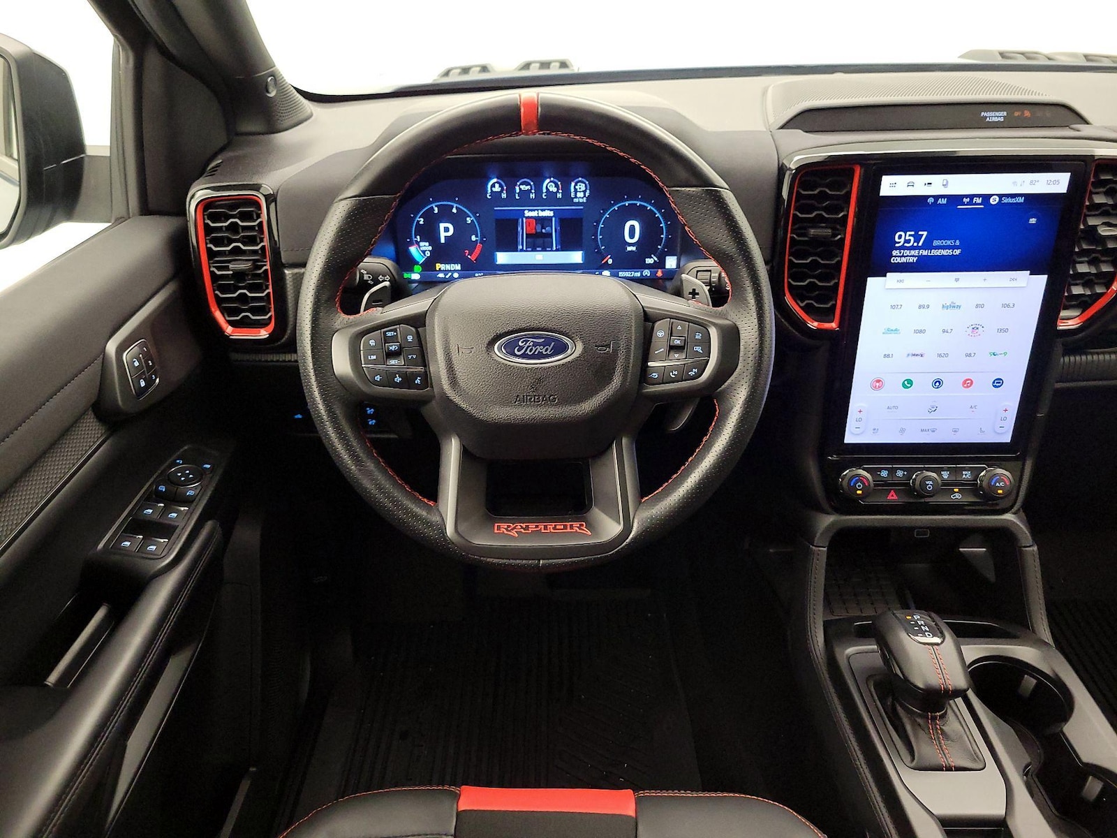 2025 Ford Ranger Raptor - Photo 11