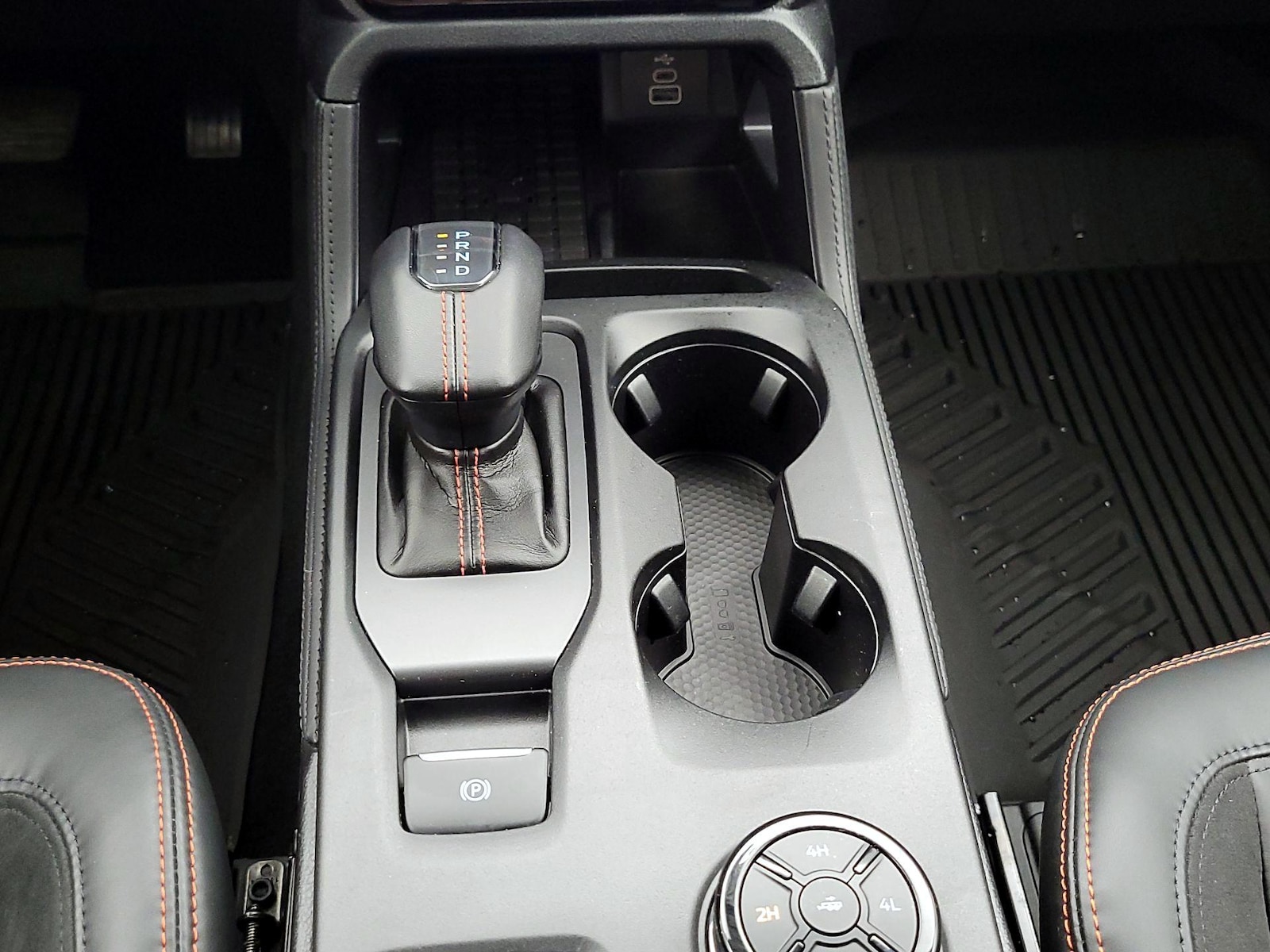 2025 Ford Ranger Raptor - Photo 19