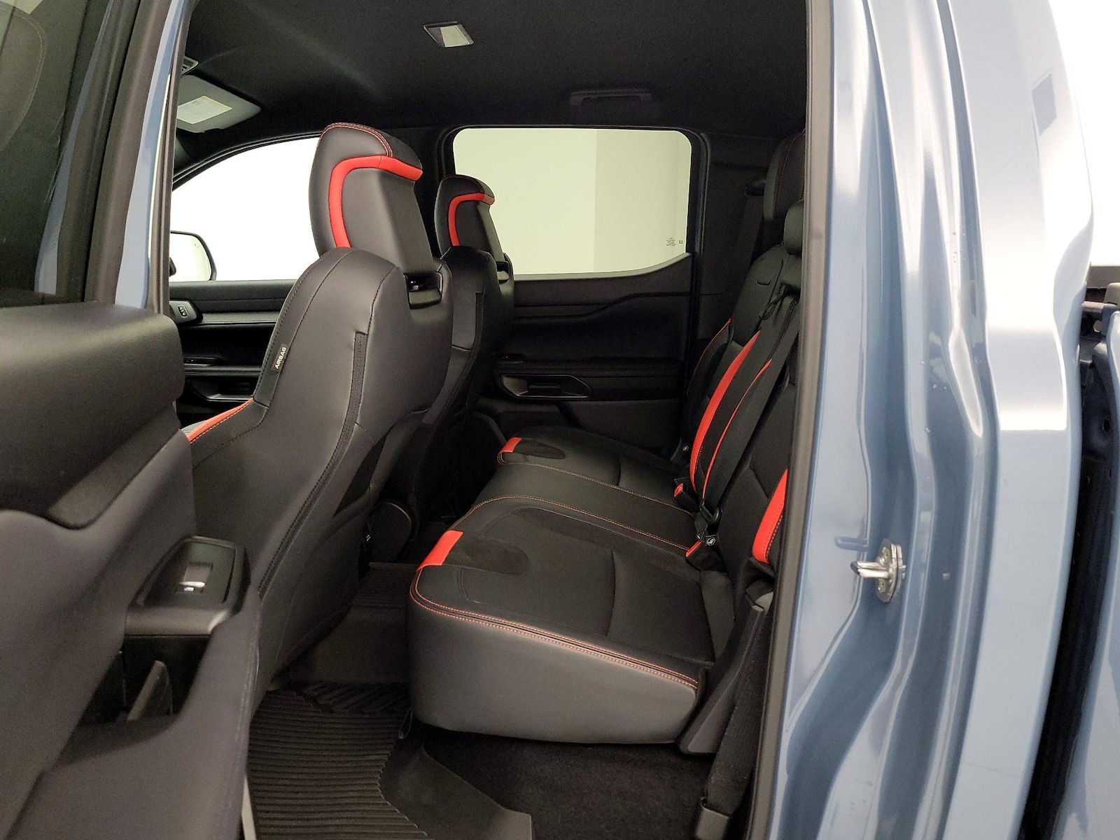 2025 Ford Ranger Raptor - Photo 21