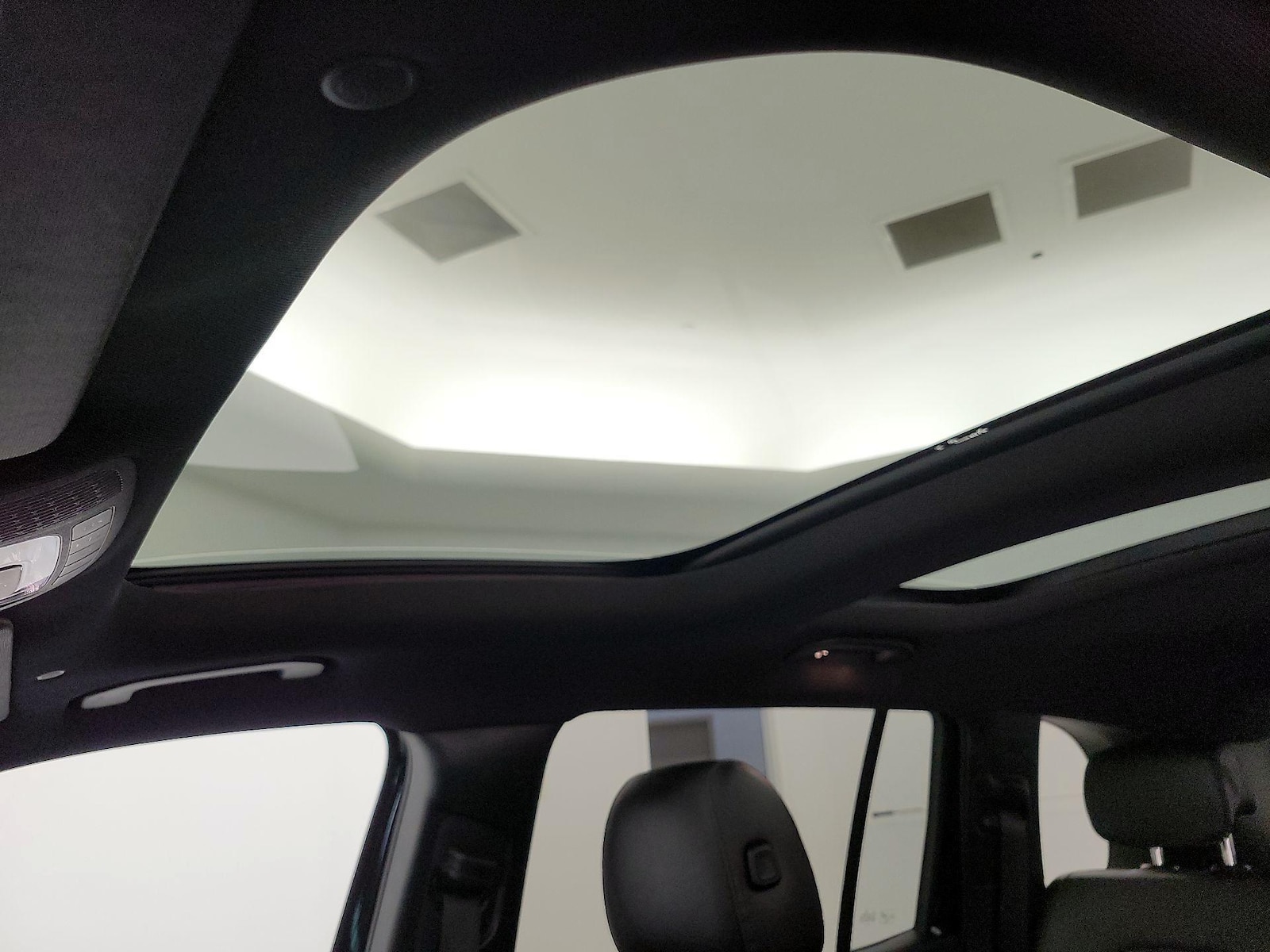 Panoramic Sunroof