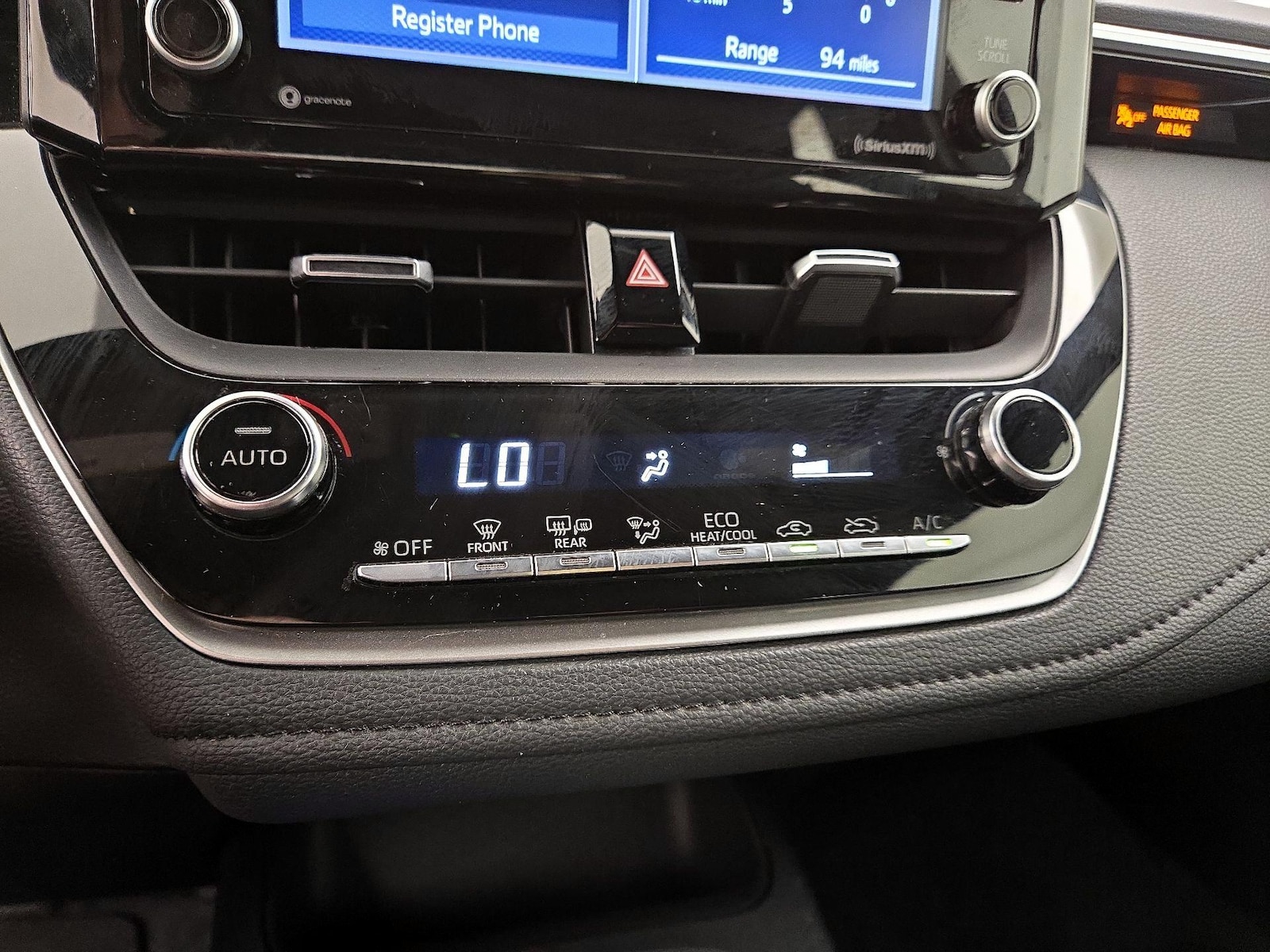 2022 Toyota Corolla SE - Photo 17