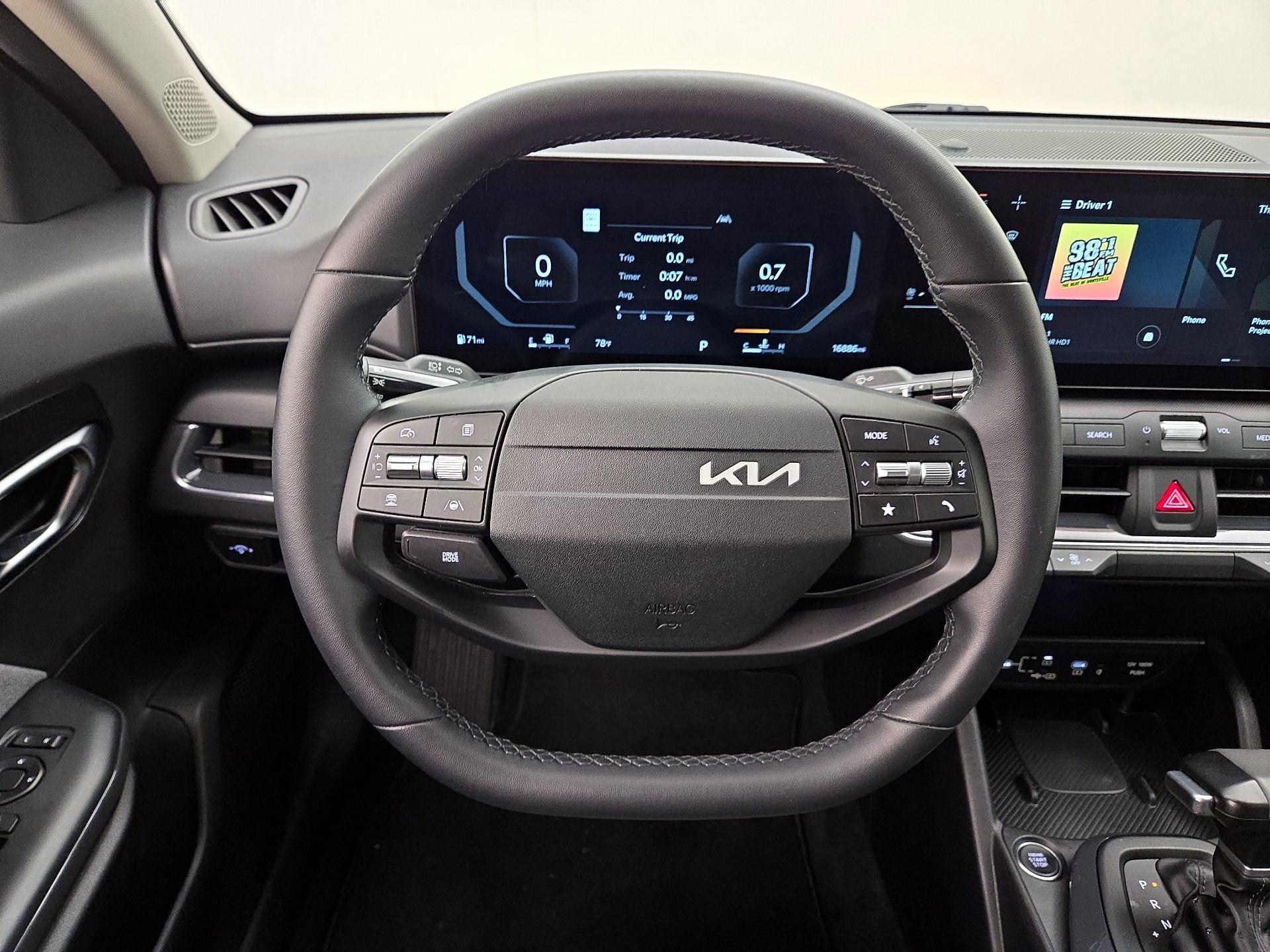 Thumbnail: 2025 Kia K4 - 10