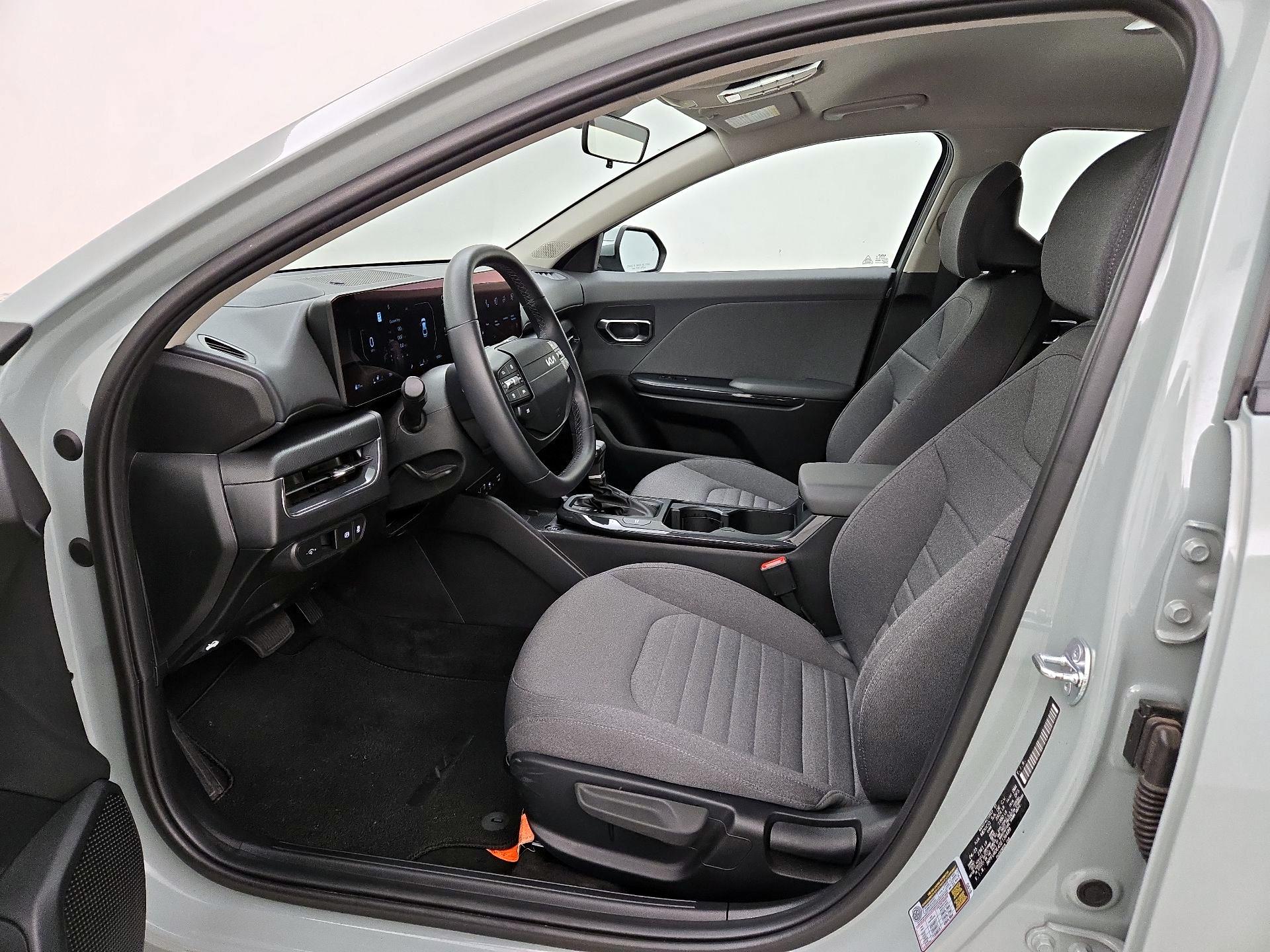 Thumbnail: 2025 Kia K4 - 11