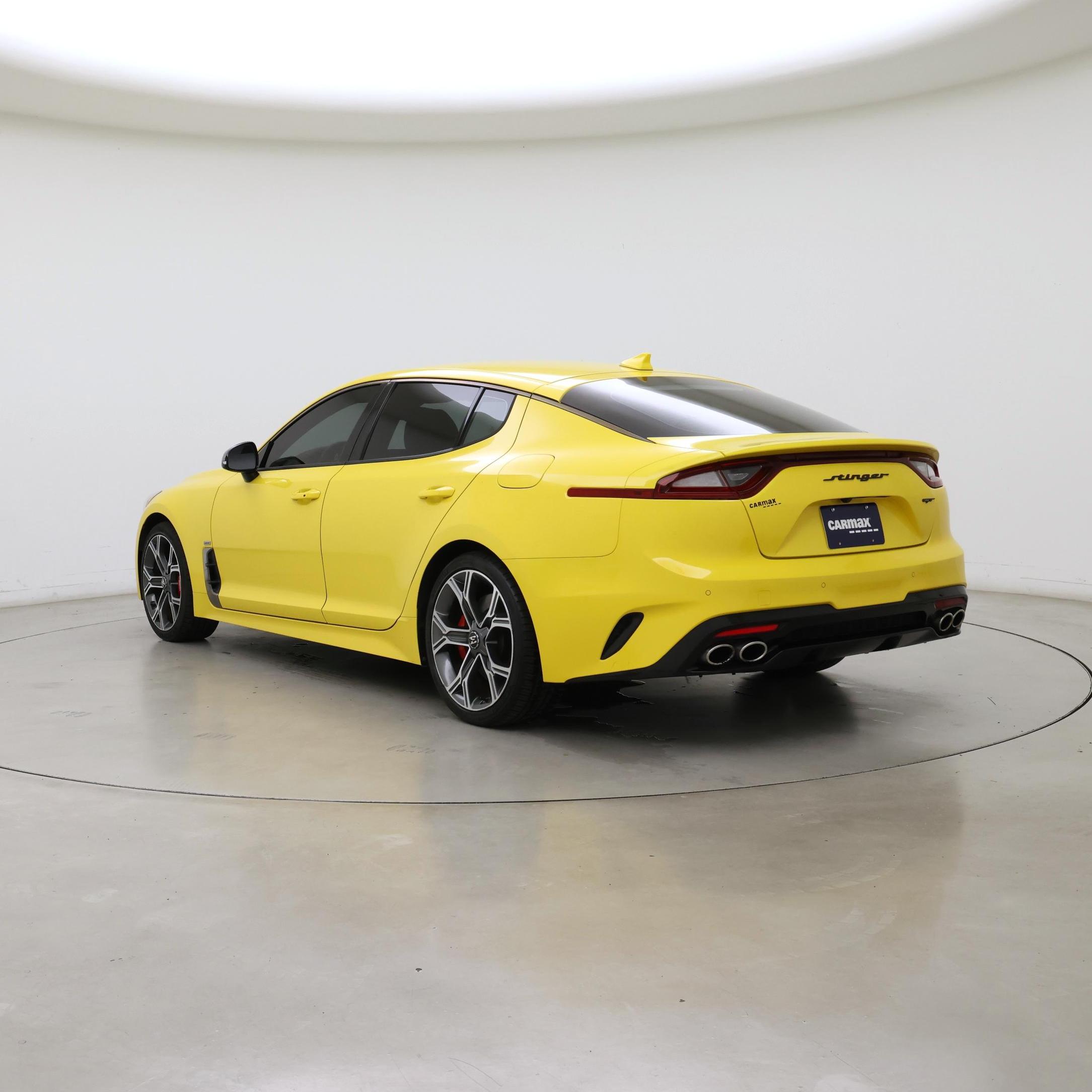 Thumbnail: 2018 Kia Stinger - 2