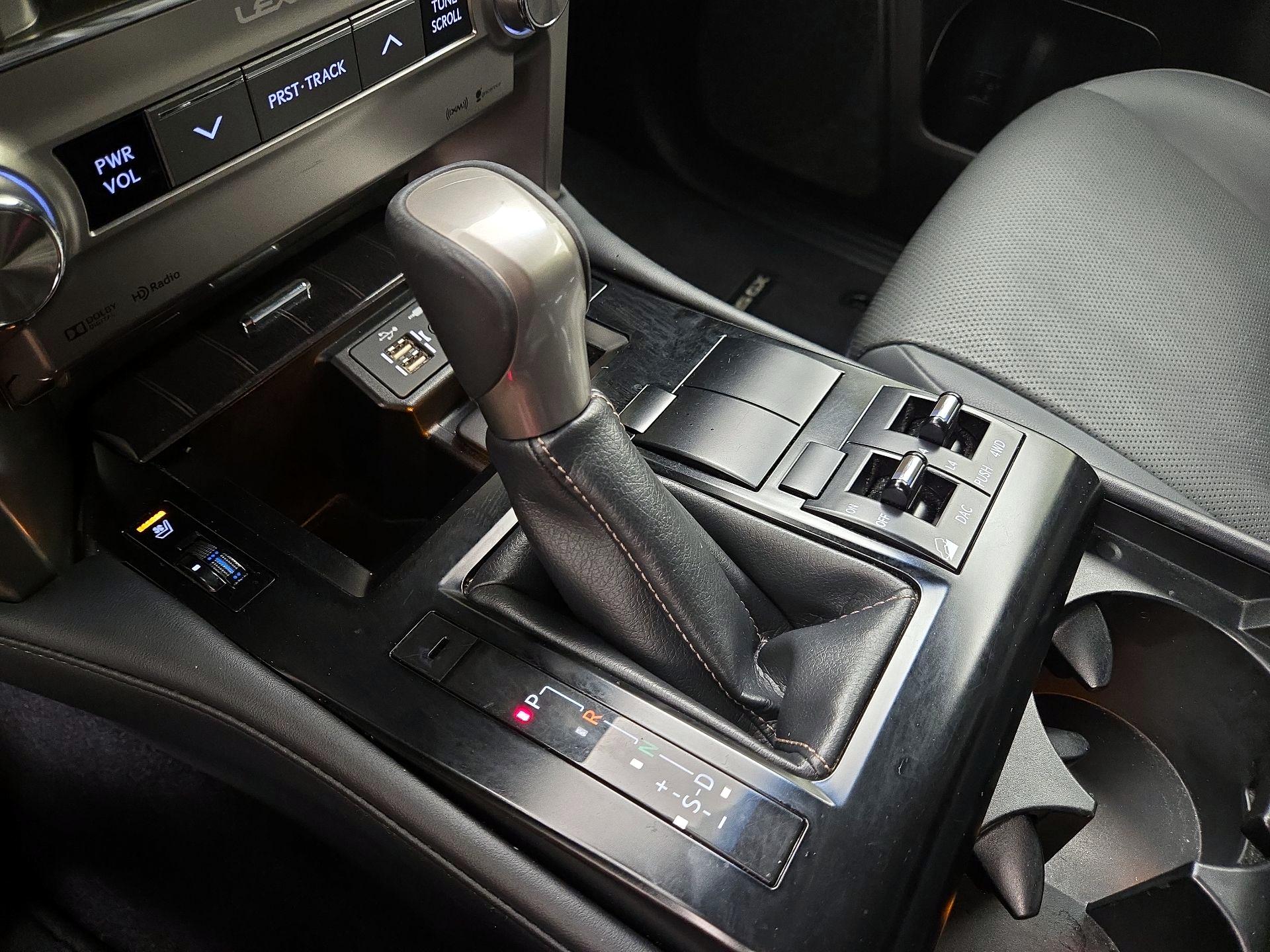Thumbnail: 2020 Lexus GX - 18